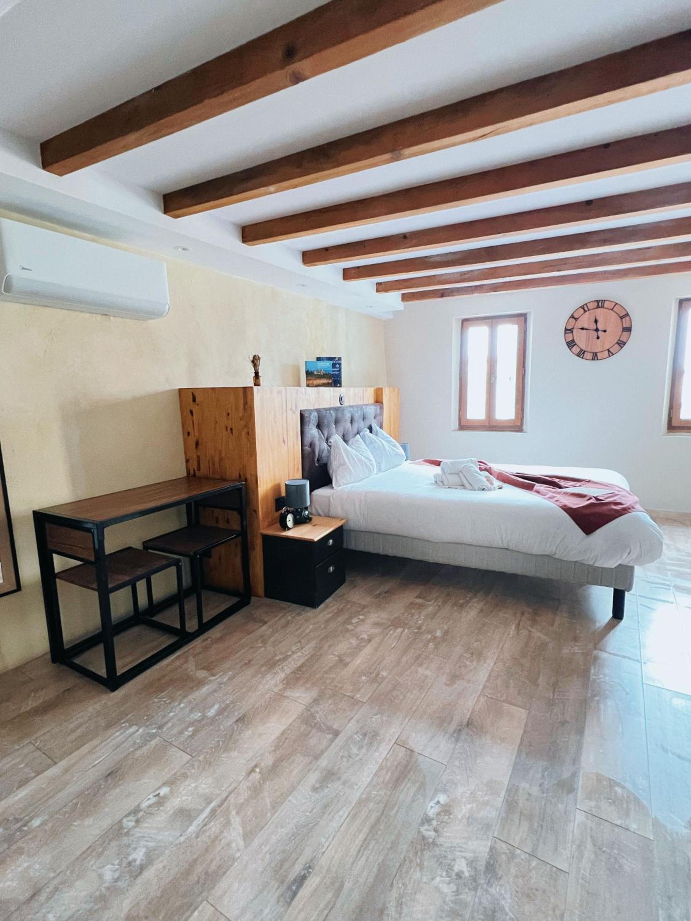 Domus Via Domitia, photo 62
