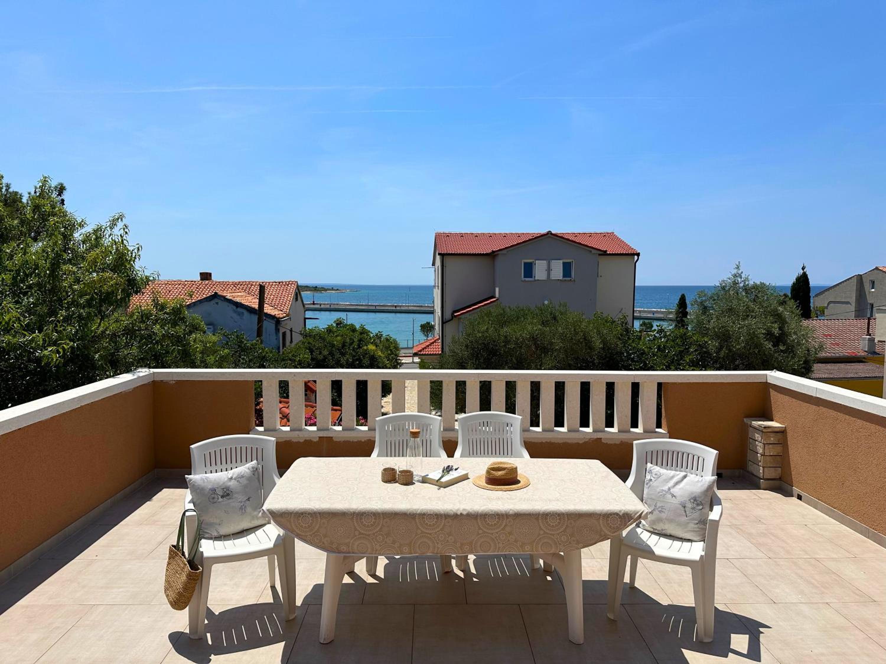 Apartments Bella Sky II
