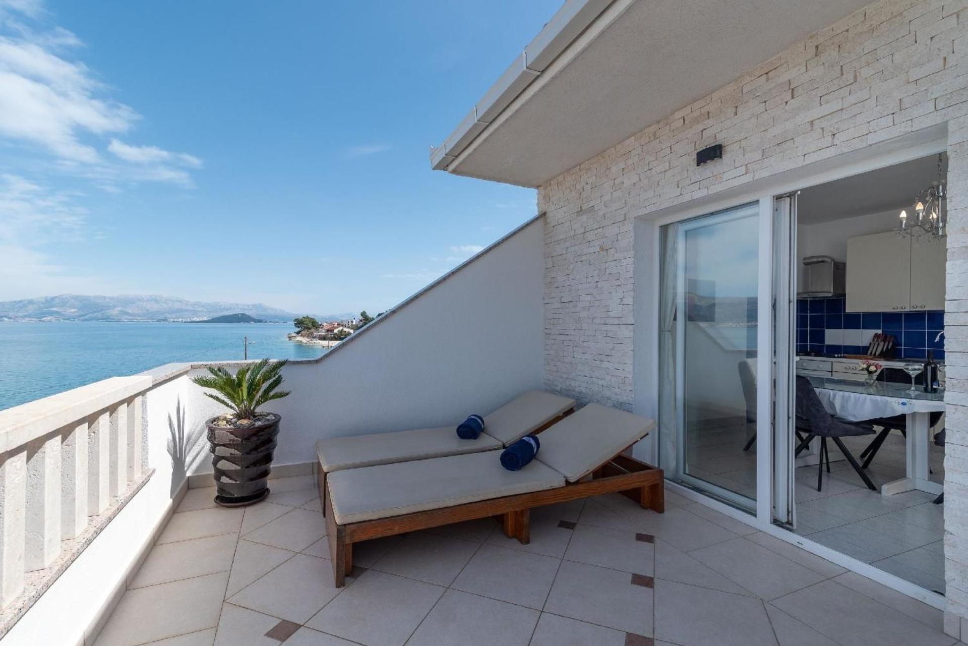 Geräumige Ferienwohnung Mit Meerblick view 3