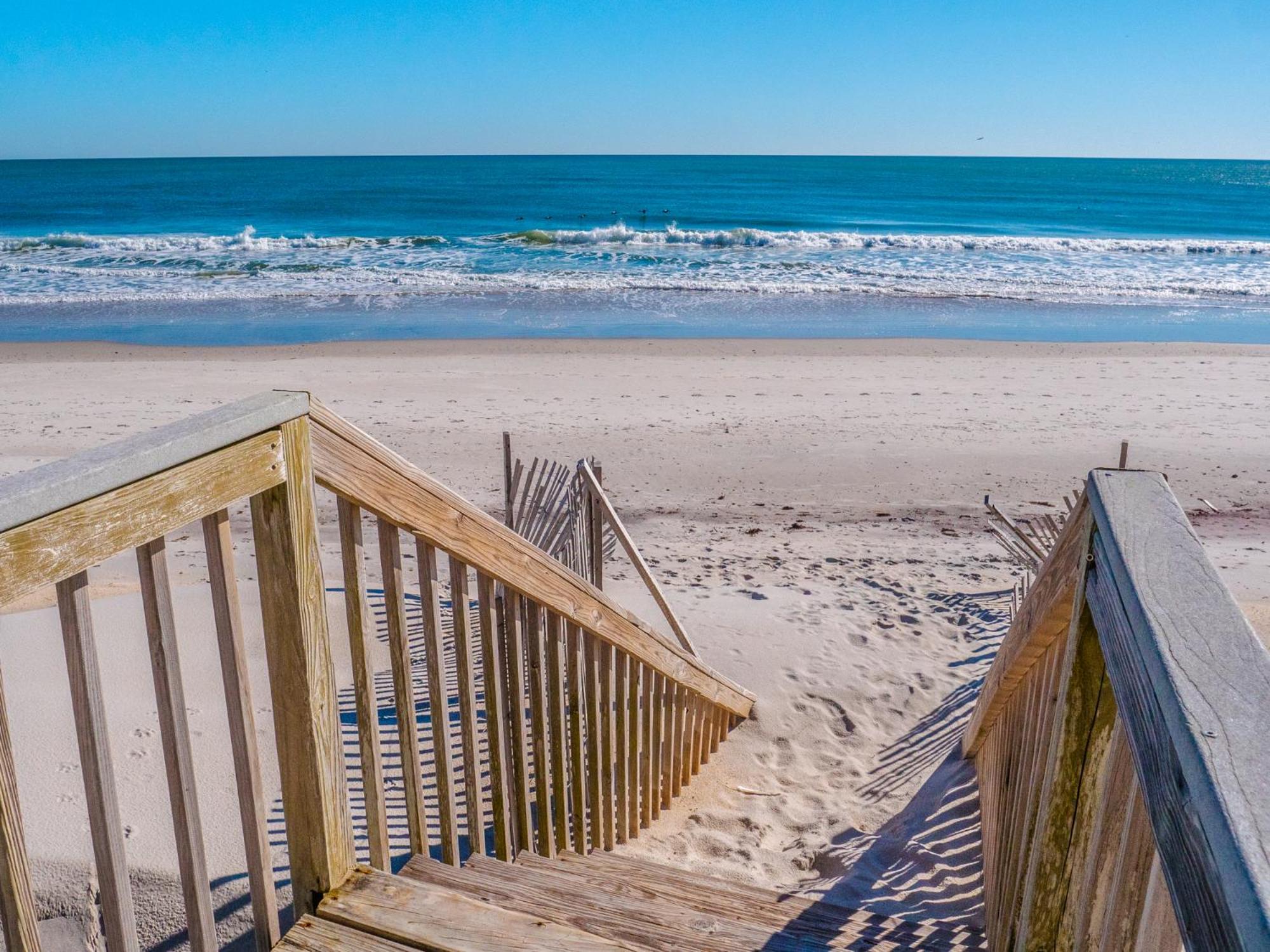 Sandy Feet