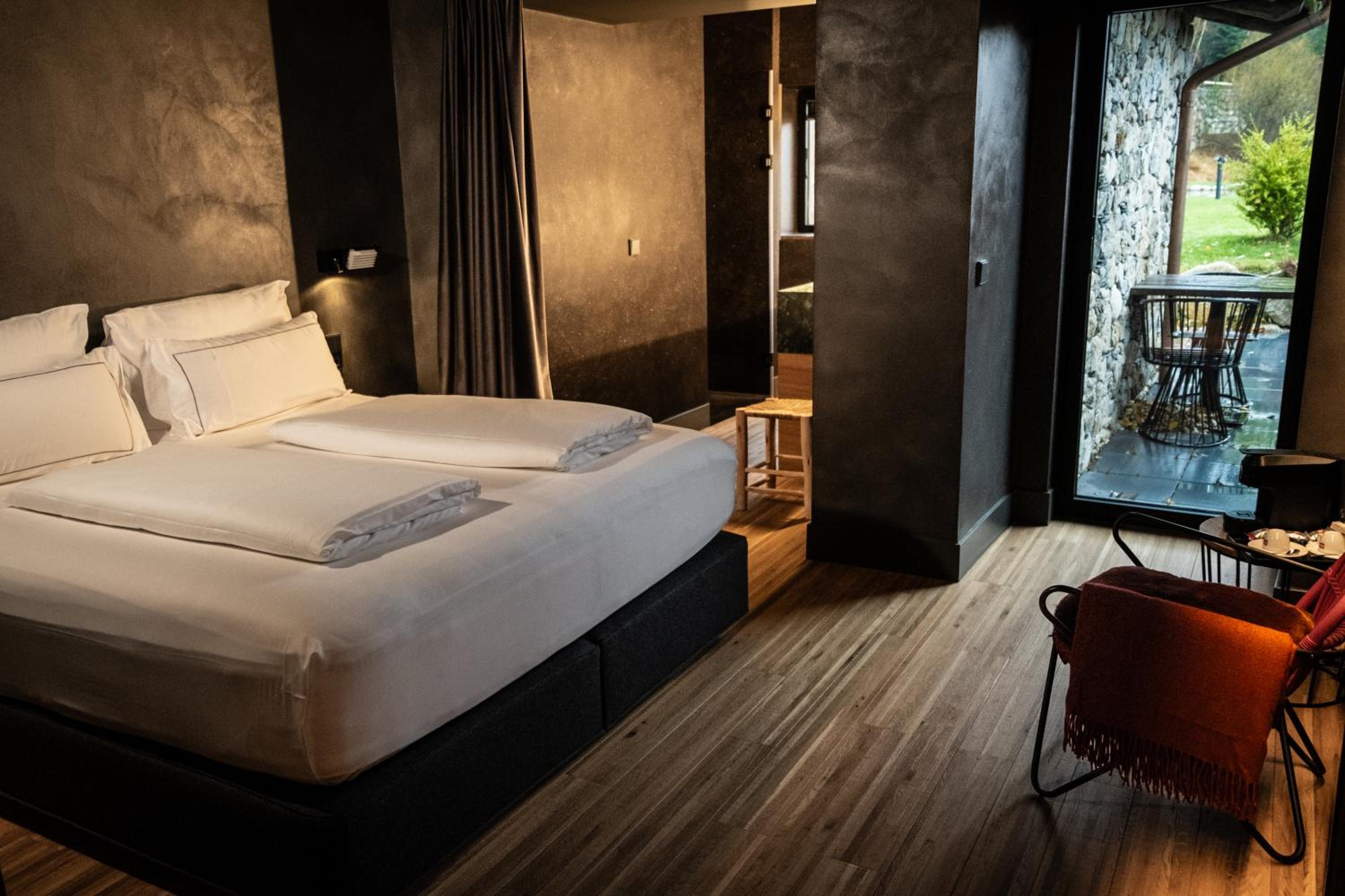 Les Pardines 1819 Mountain suites & SPA