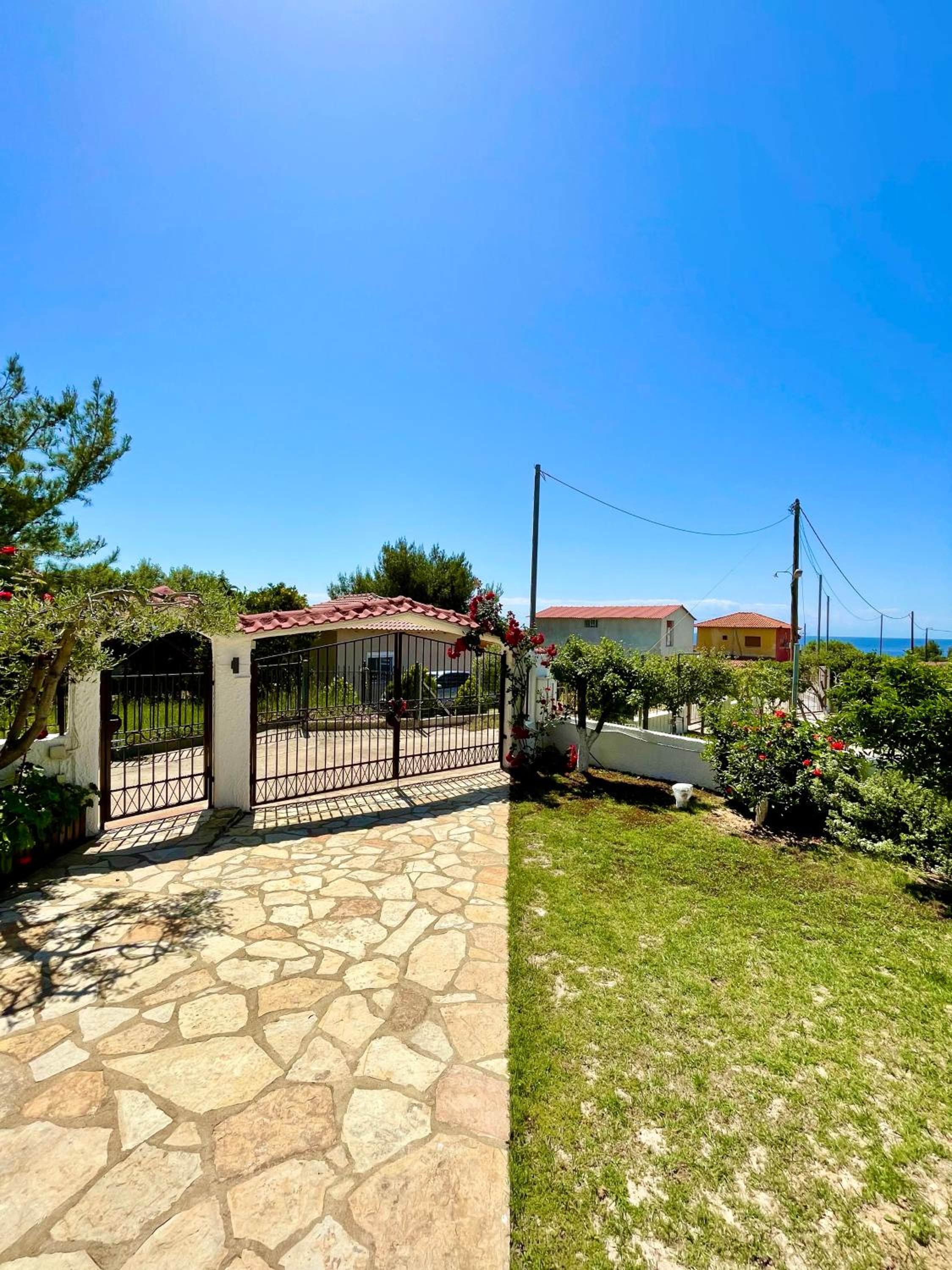 Elia - Seaside Home