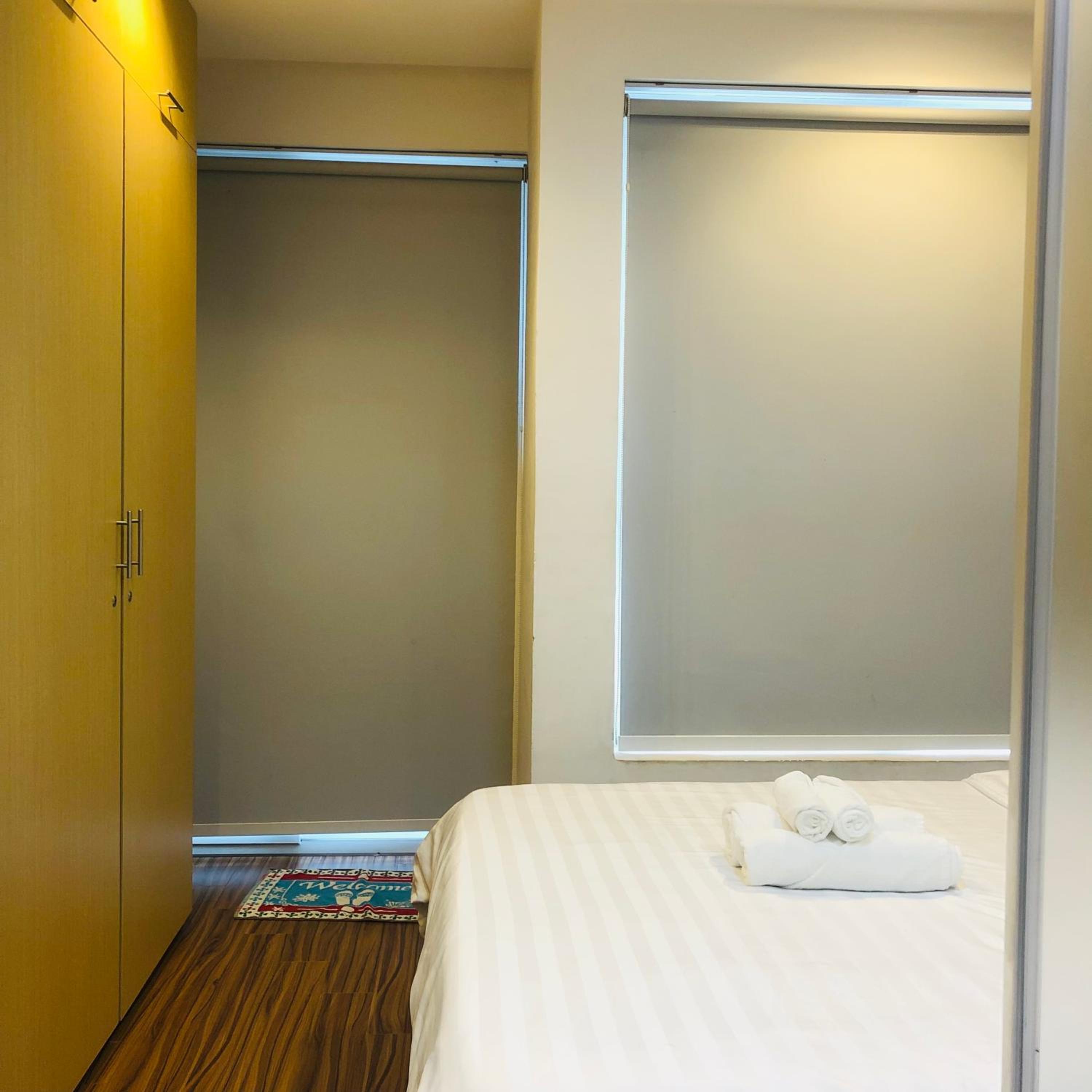Căn Hộ Tiện Nghi Cách Sân Bay 5 Phút Có Hồ Bơi