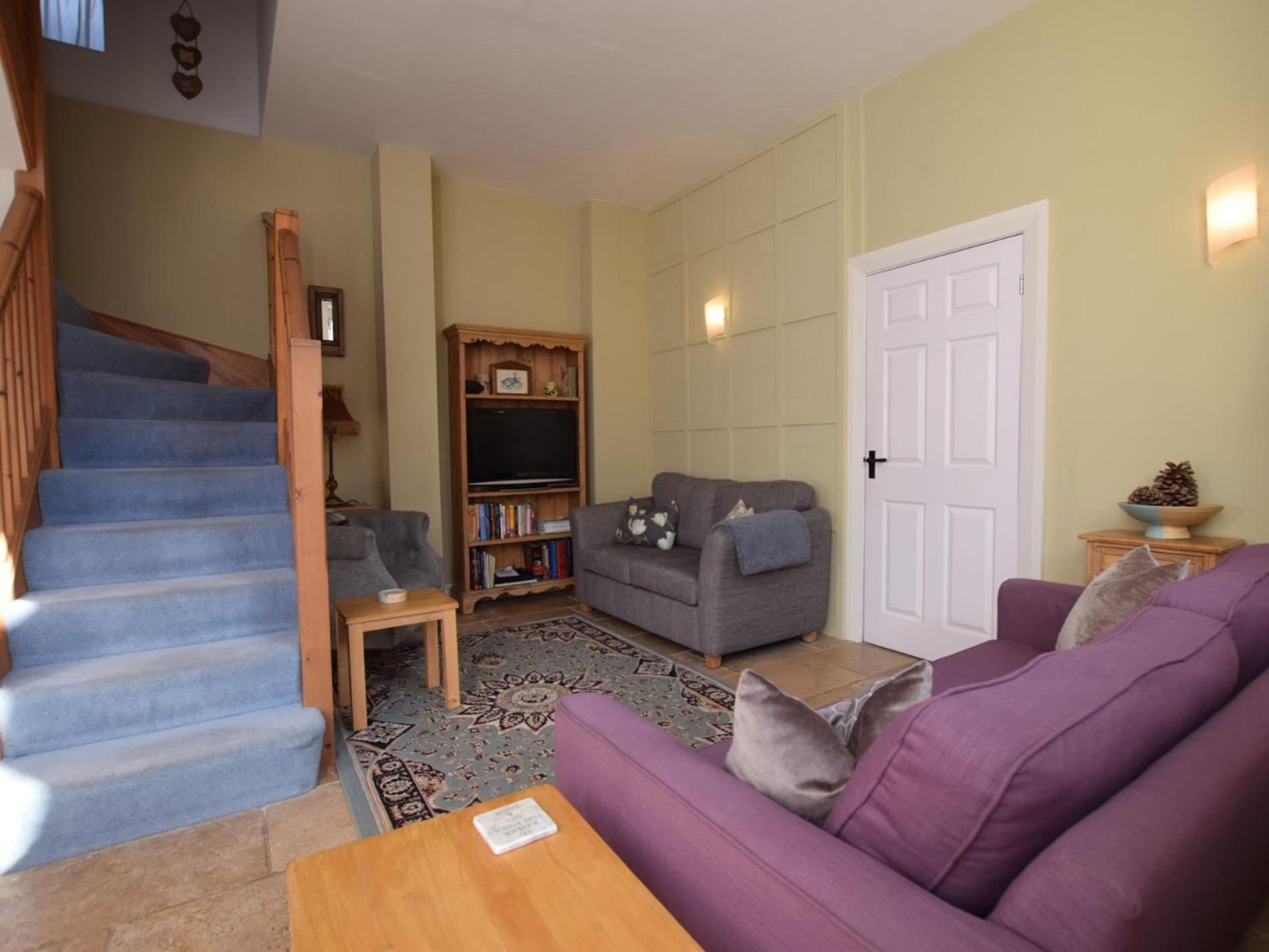 2 Bed in Knaresborough oc-hh075 view 3