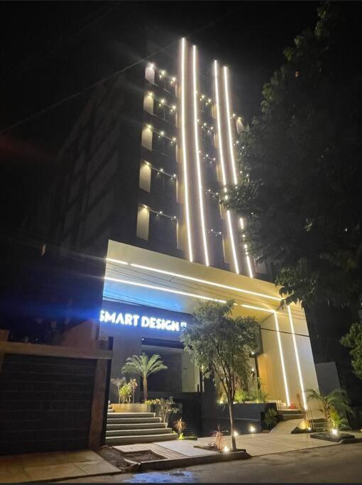 Luxury Apartment near Fidel Anze