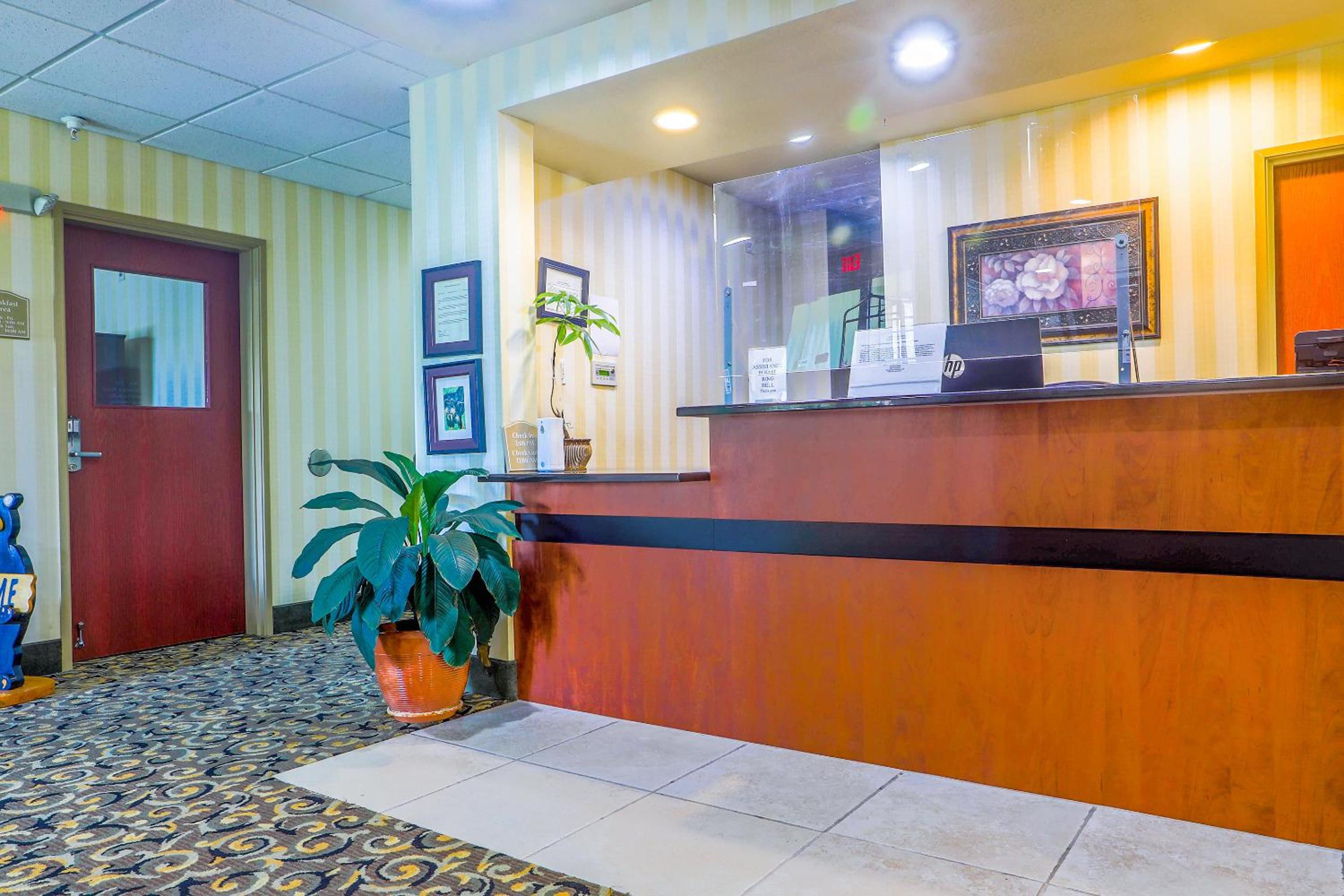 Evansville Inn & Suites by OYO, Billede 20