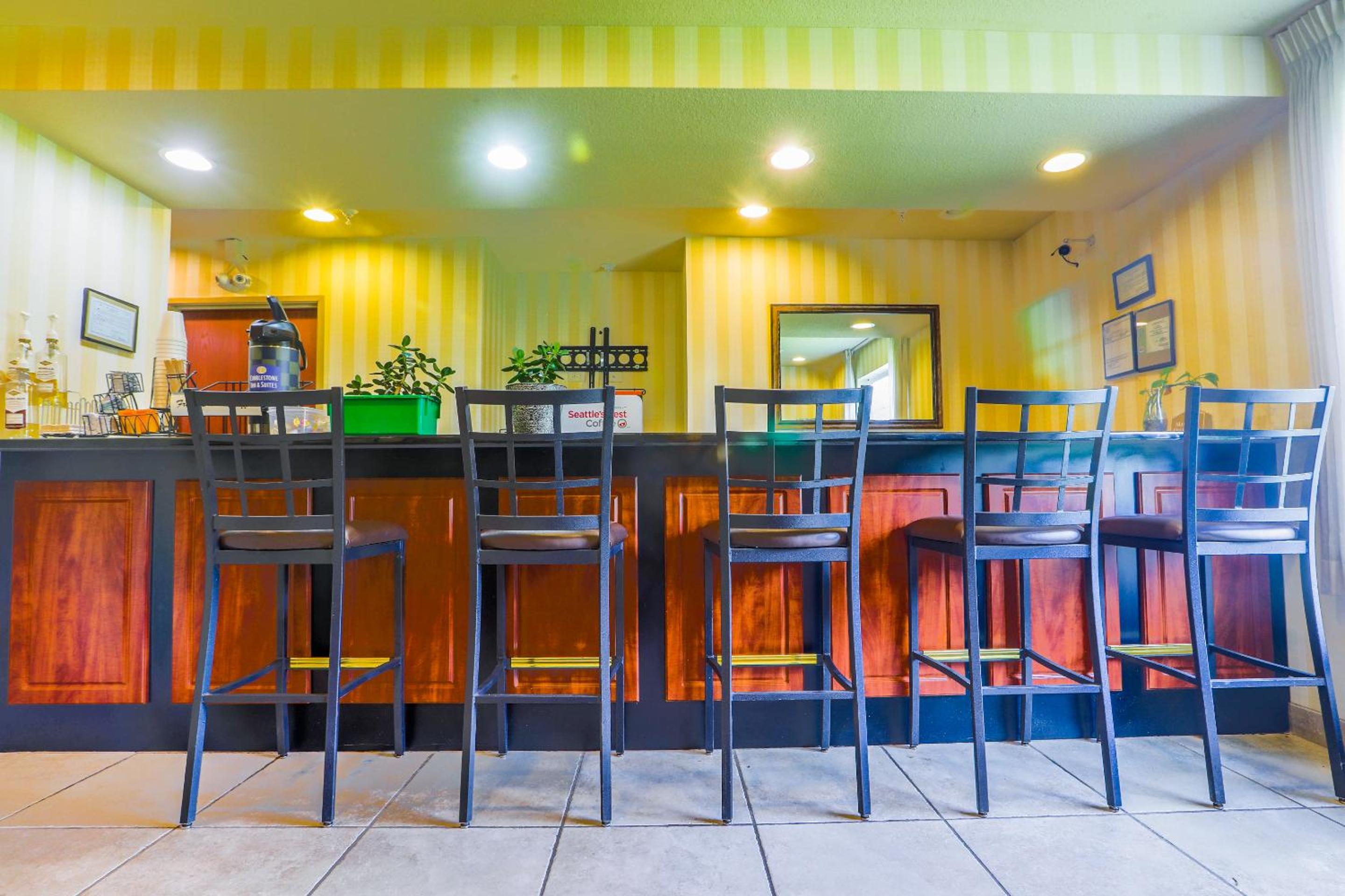 Evansville Inn & Suites by OYO, Billede 47