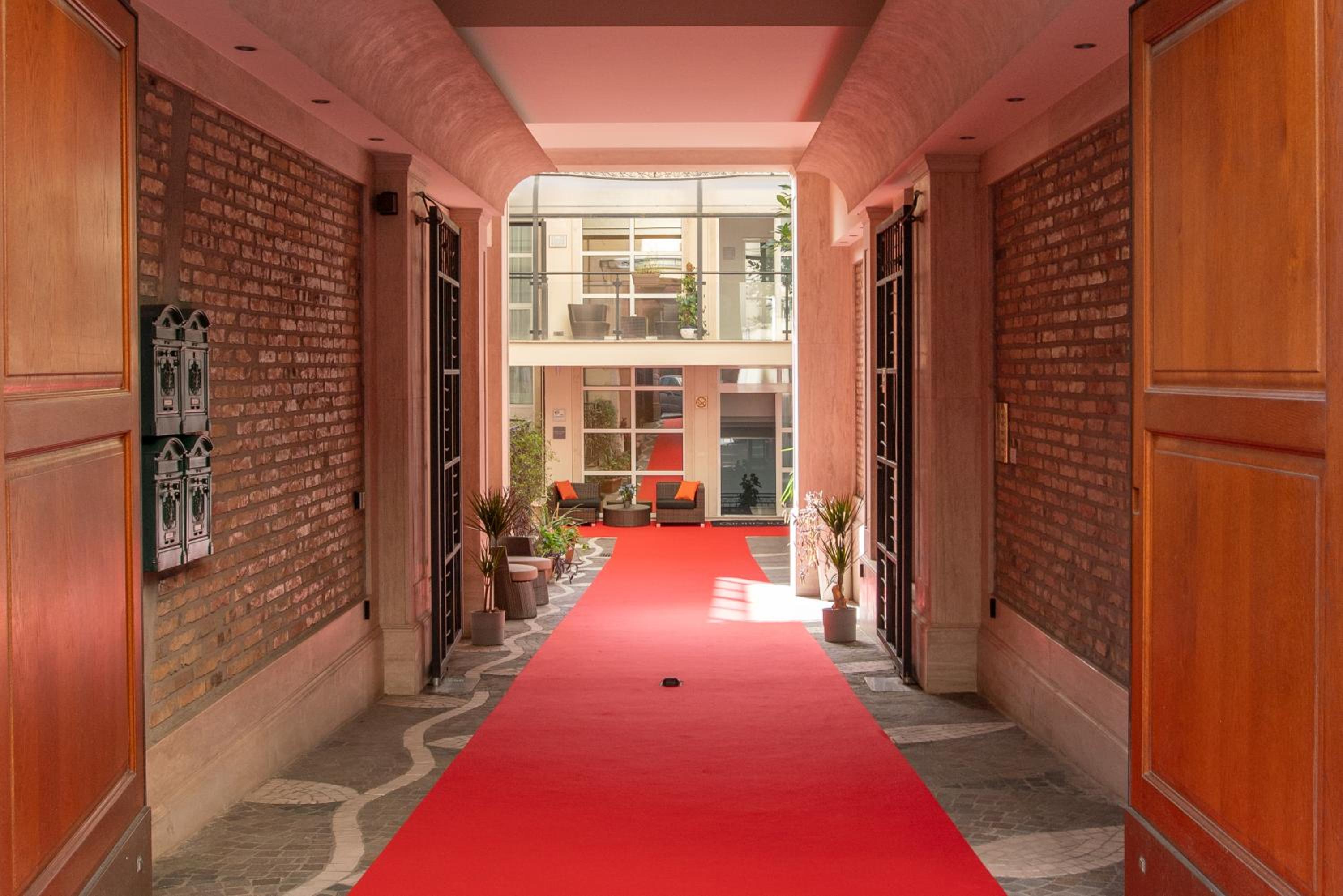 Morin 10 Rome Exclusive Suites