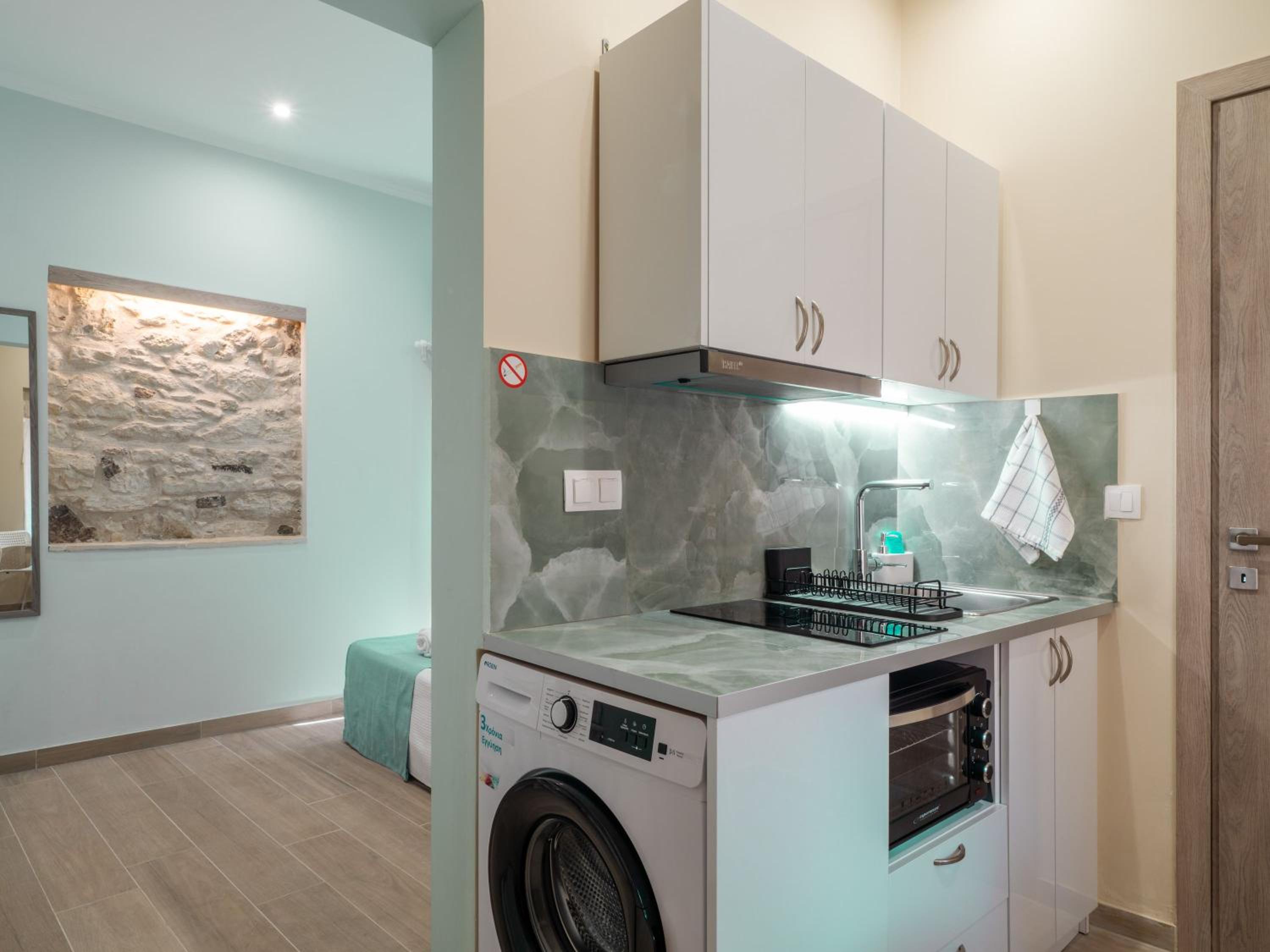 Sole Apartments - near Corfu Port view 5