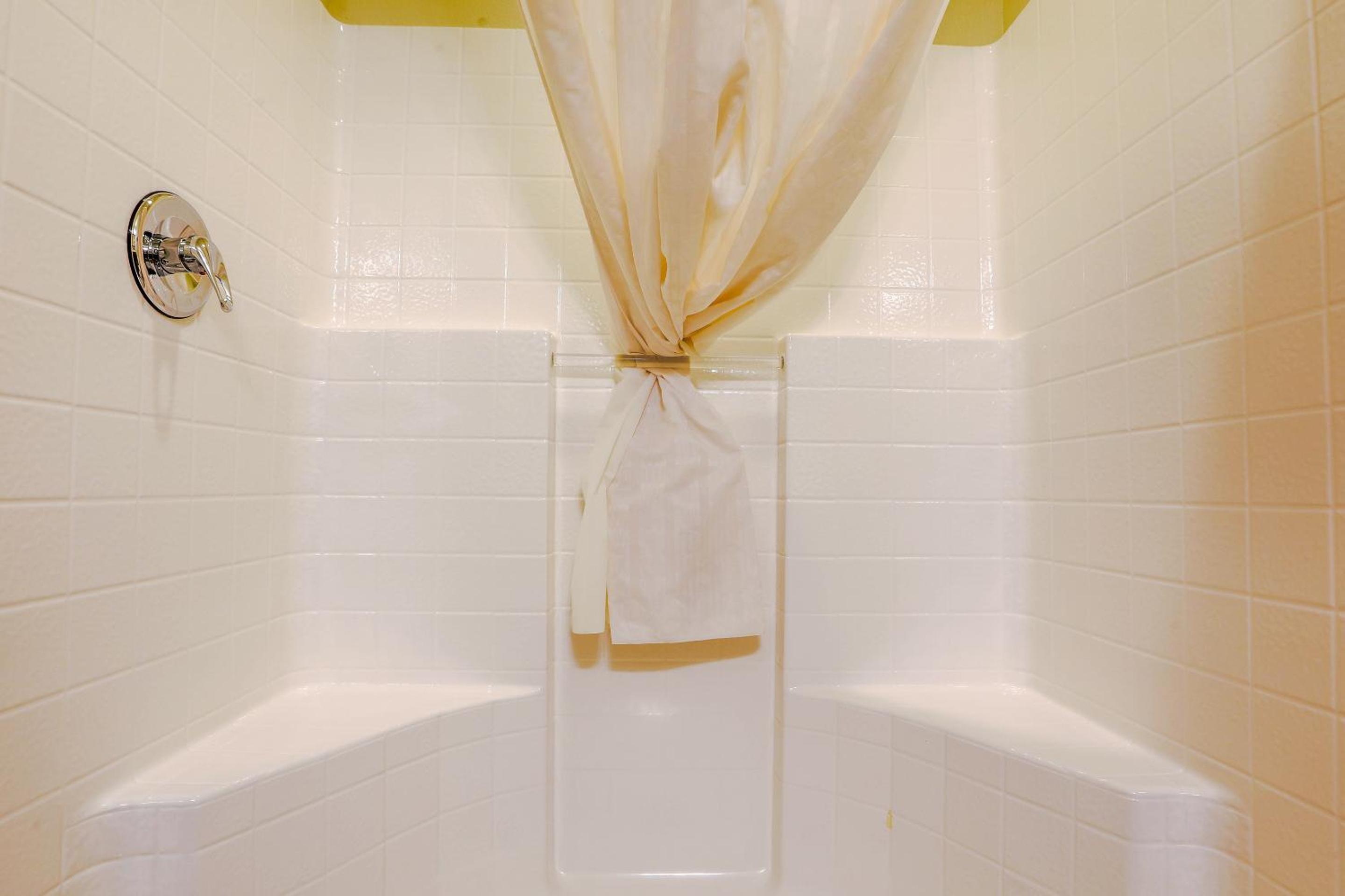 Evansville Inn & Suites by OYO, Billede 44