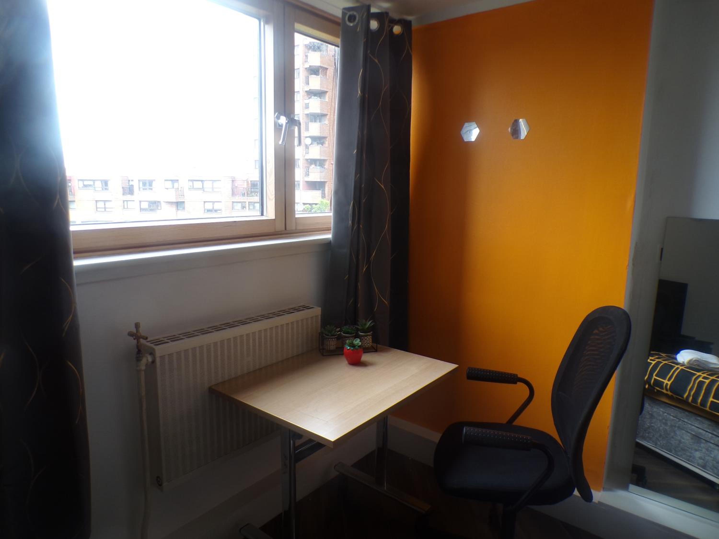 Chelsea - Orange Apartment - Central London