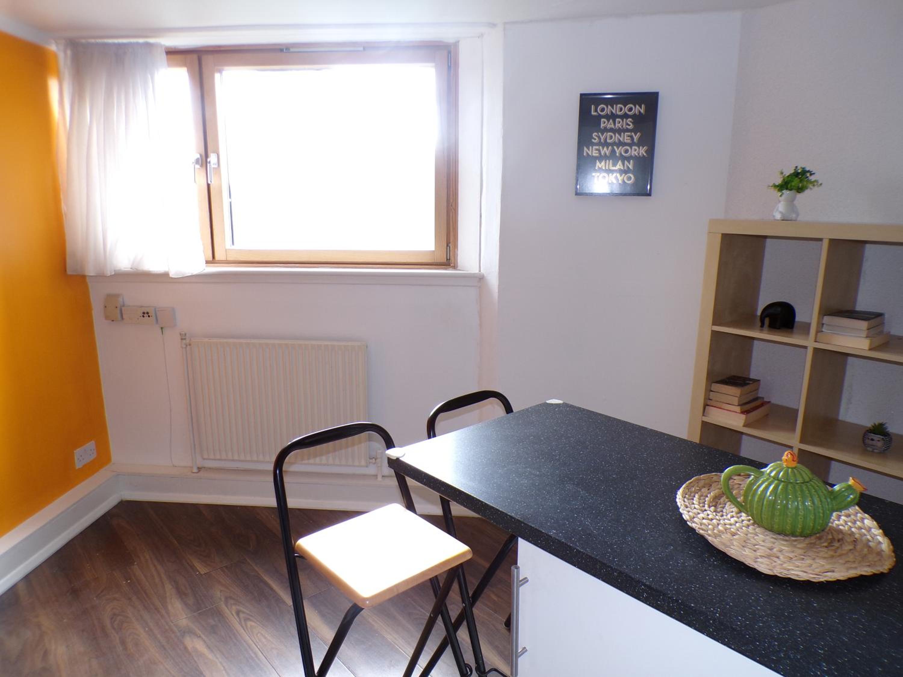 Chelsea - Orange Apartment - Central London
