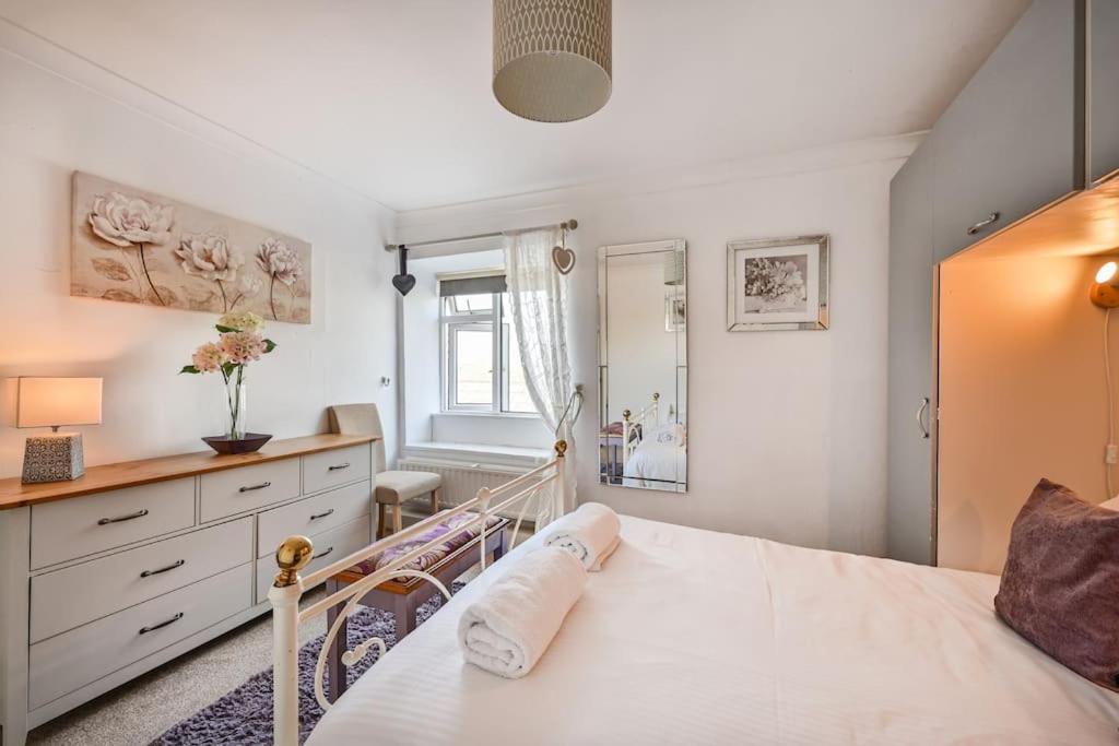 Old Farmhouse Listing