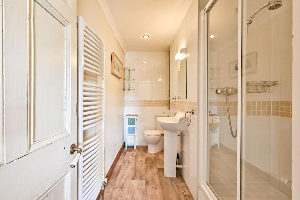 Old Farmhouse Listing
