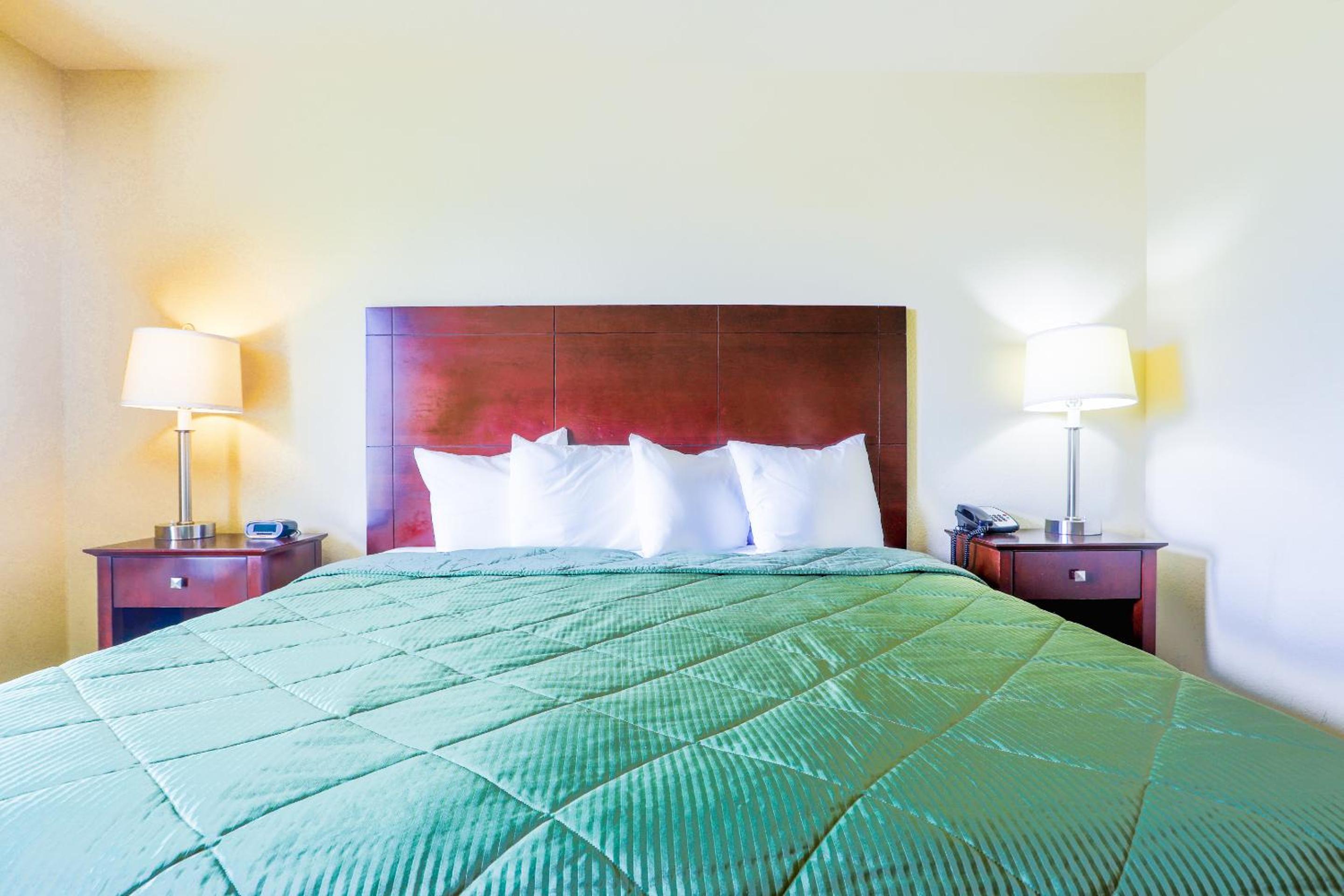Evansville Inn & Suites by OYO, Billede 12