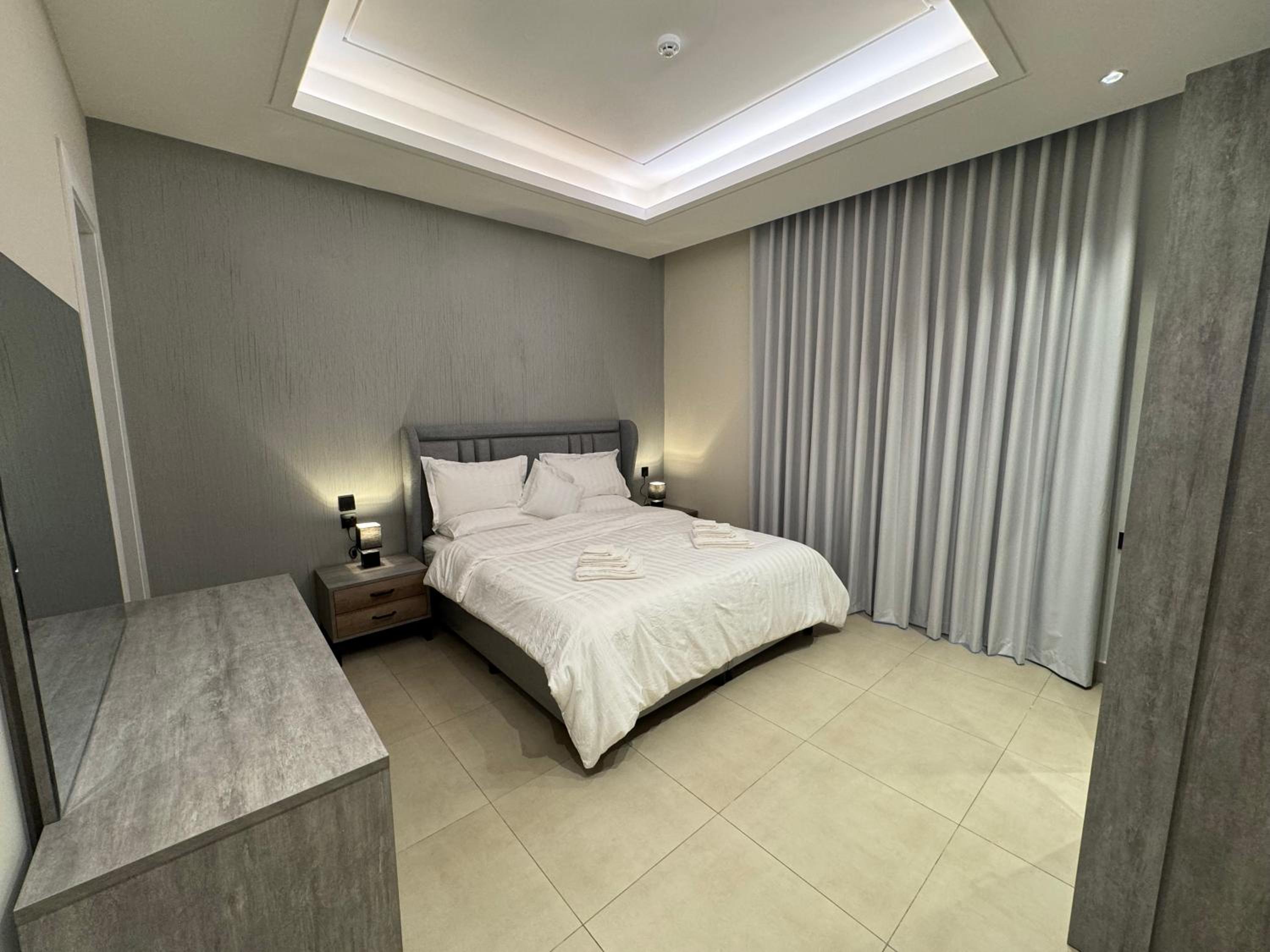 Spacious 3 Bedrooms Apartment