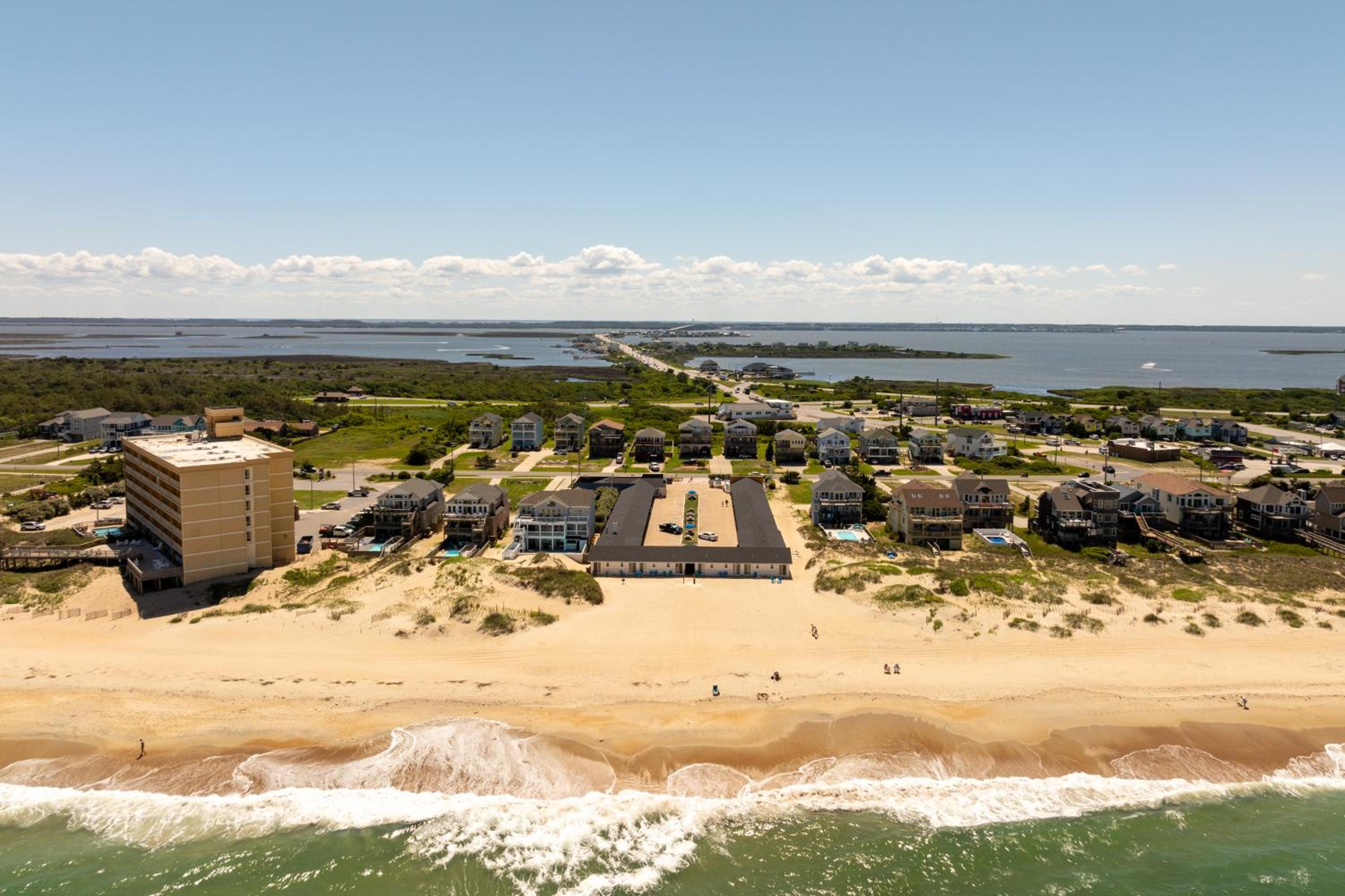 Dolphin Oceanfront Motel - Nags Head
