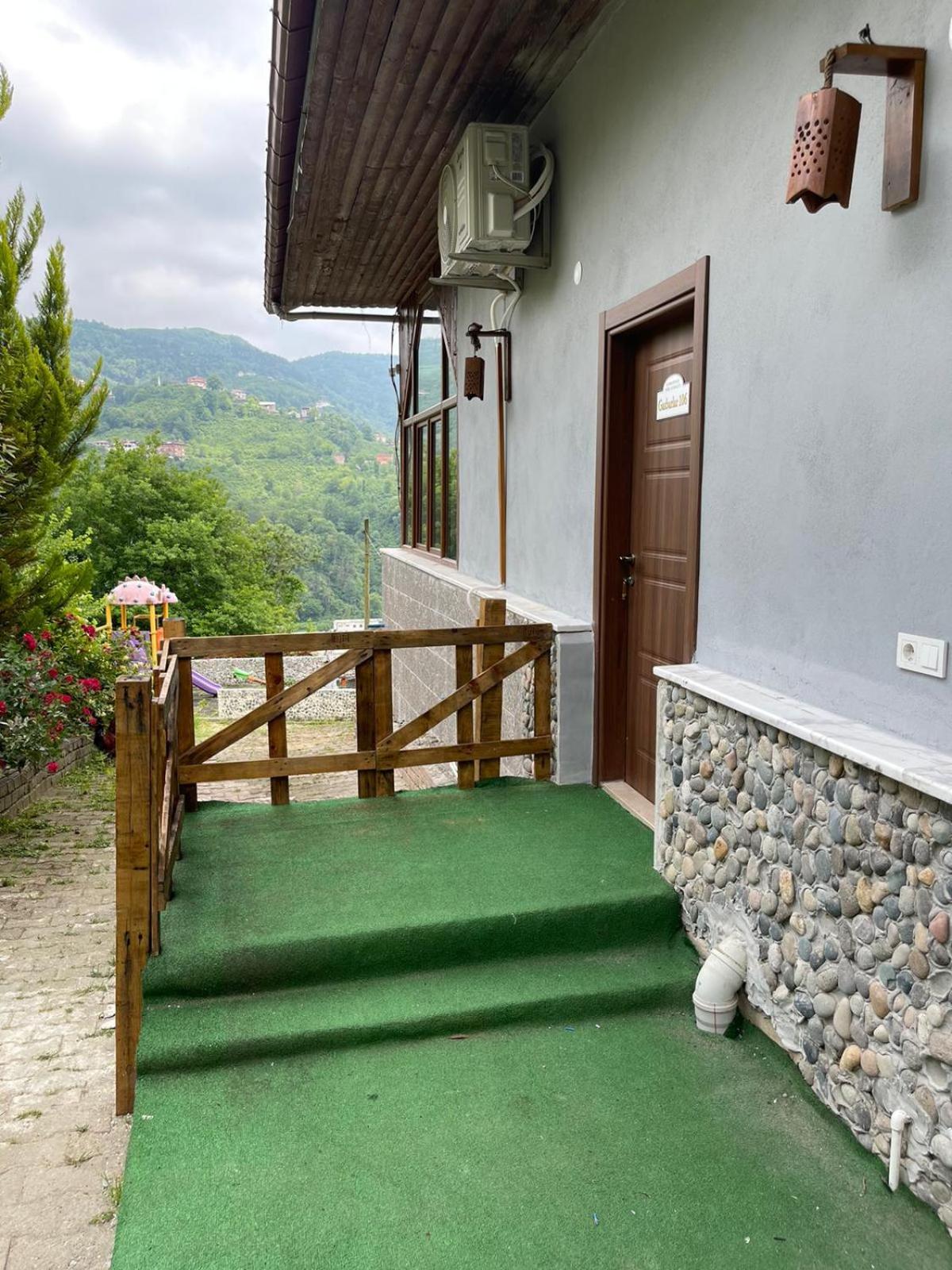 MASAL 106 DAĞ MANZARALI Oda view 3