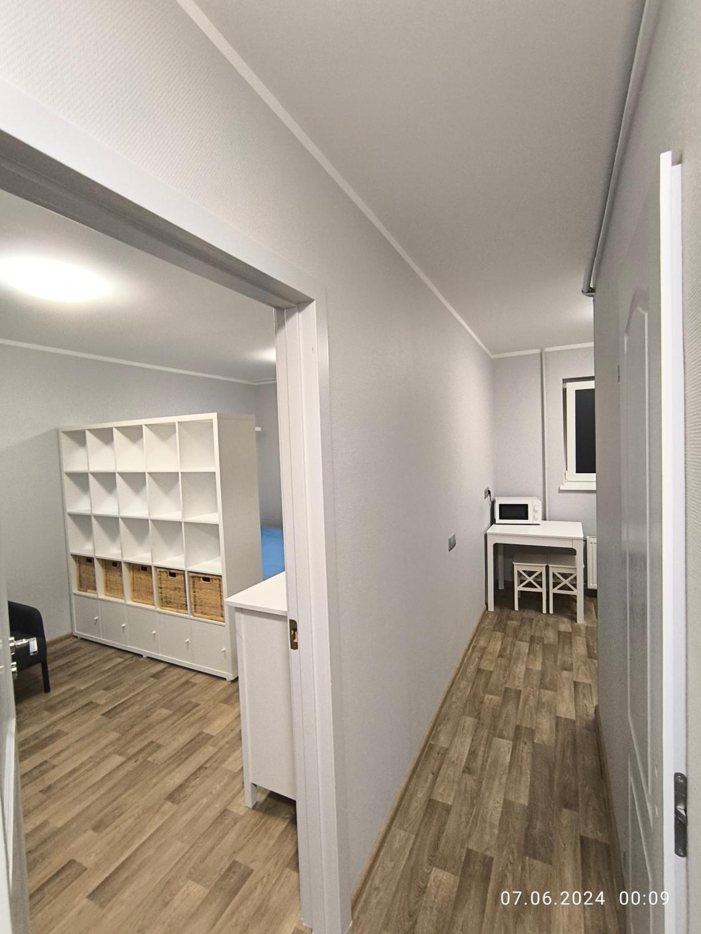 Vienistabas ērti mūsdienīgi un pilnīgi atjaunoti apartamenti