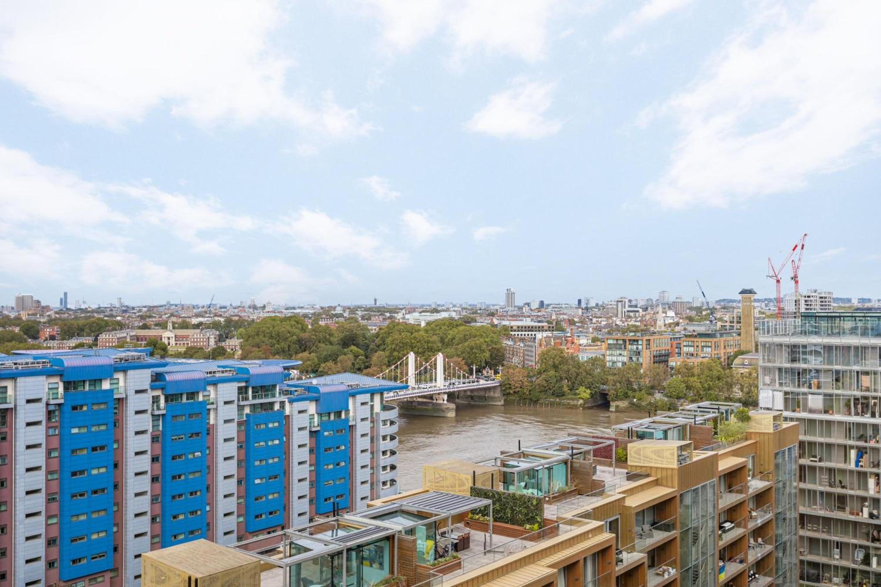 Battersea Power station flat with River views
