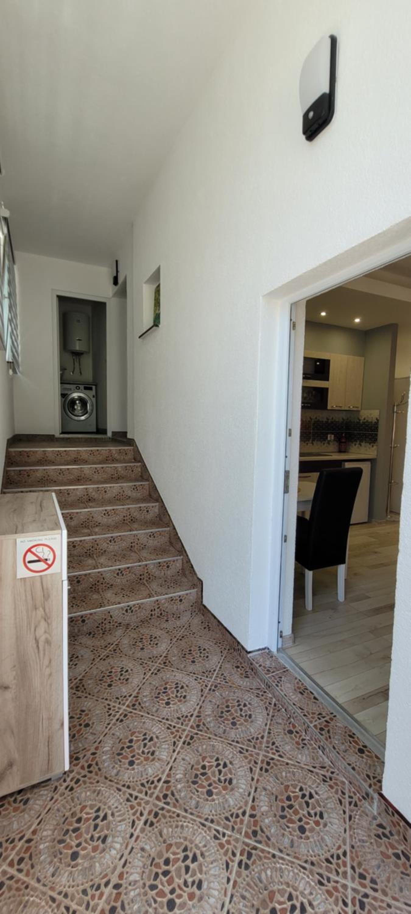 Oz Lux Apartments