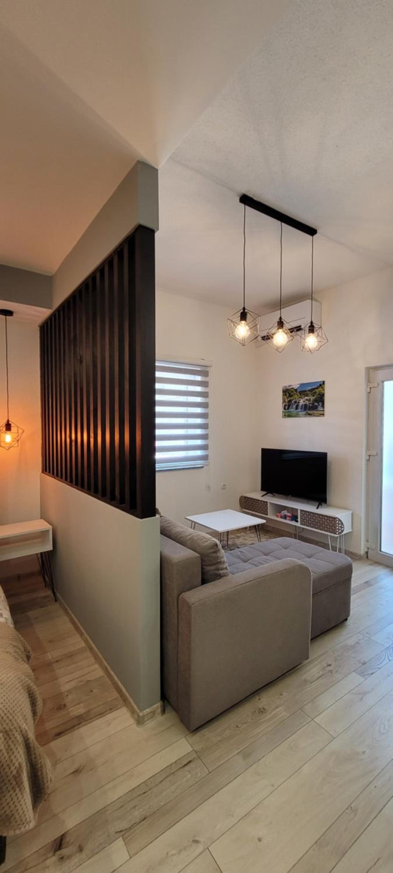 Oz Lux Apartments