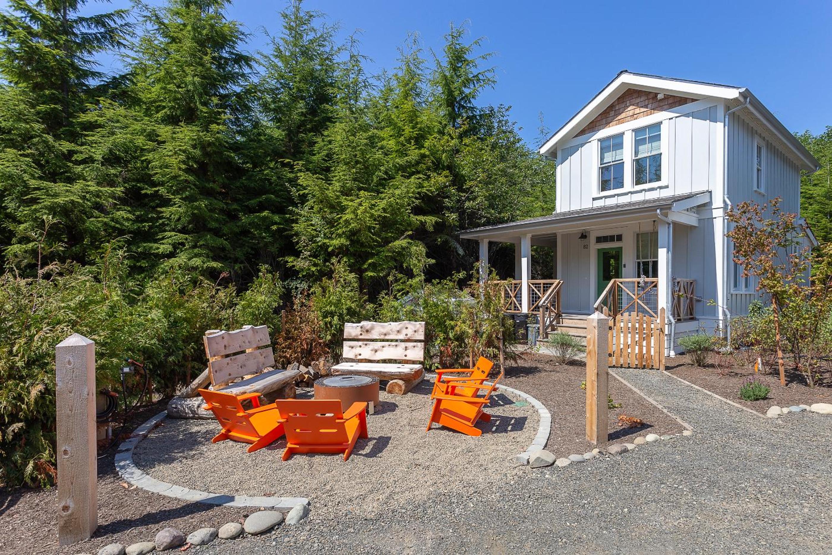 Kelp Wanted by Seabrook Hospitality view 5