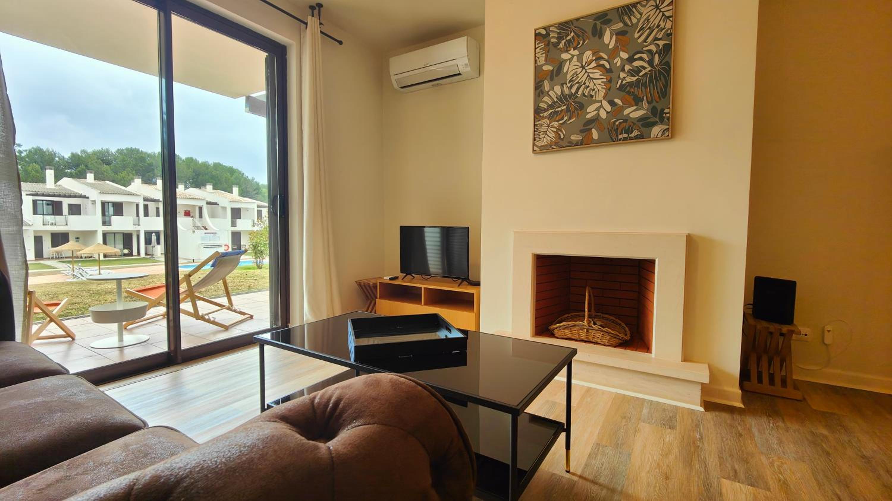 Apartamento com terraços privativos em resort de luxo, By QoZzy view 4