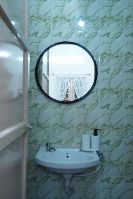 Janhvi's Homestay - Boho Theme 1BHK - Near Airport view 4