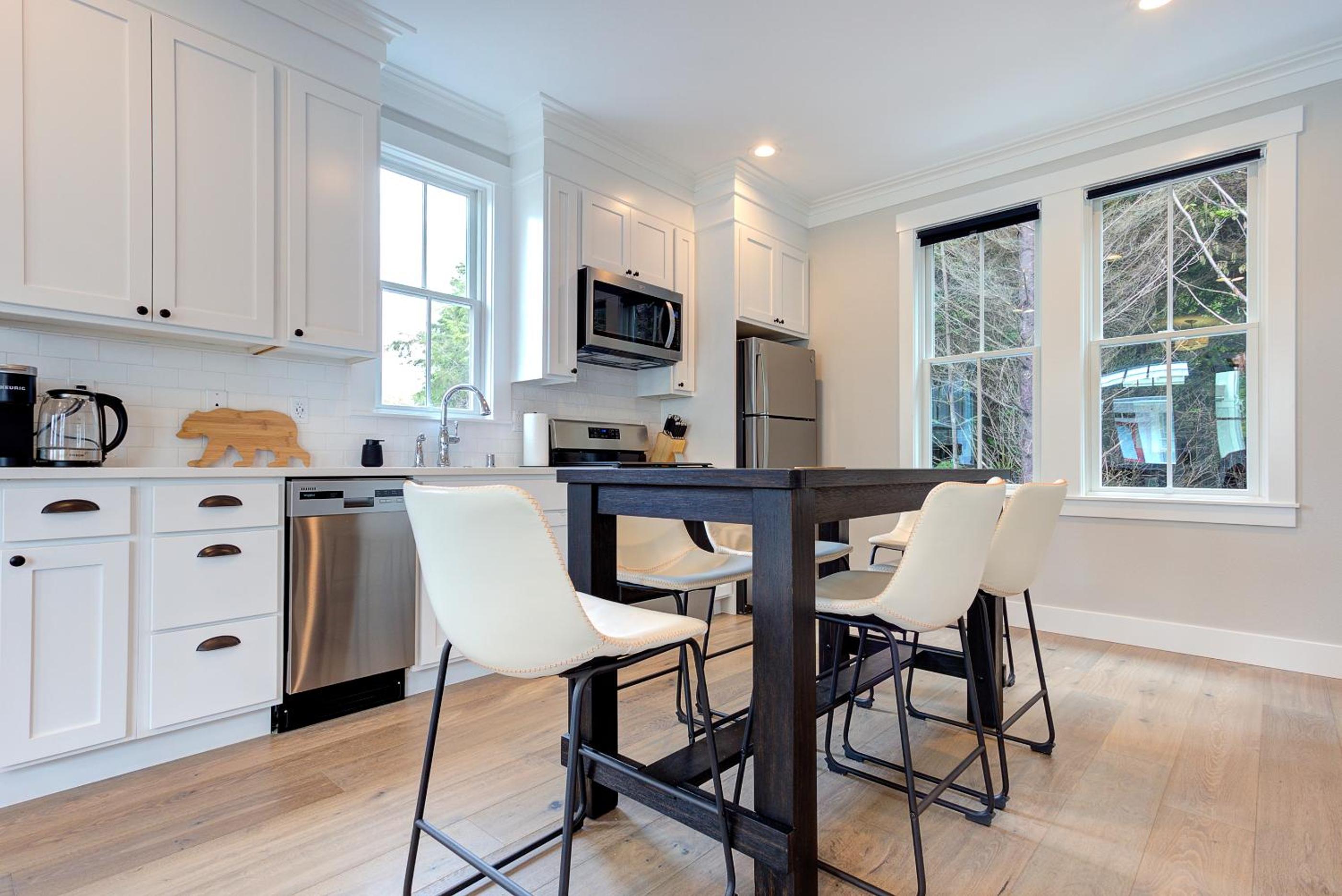 Northwest Cabin by Seabrook Hospitality