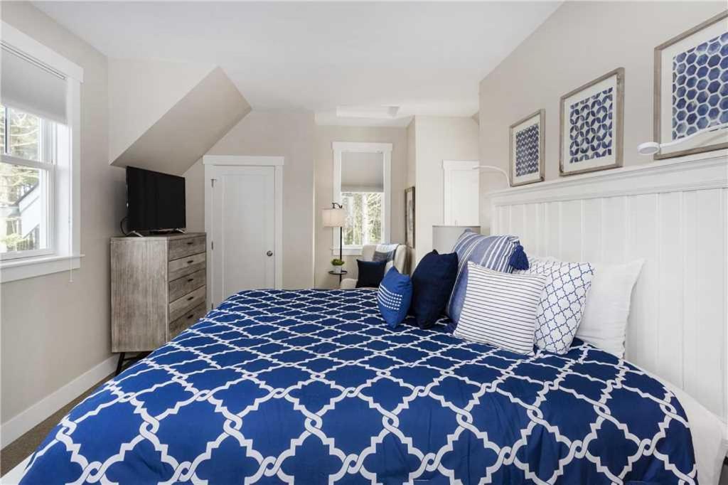 Northwest Passage by Seabrook Hospitality