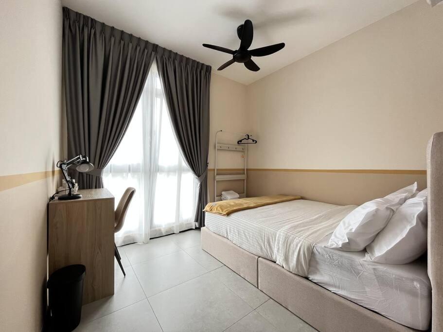 Homey Hideout at Neu Suites