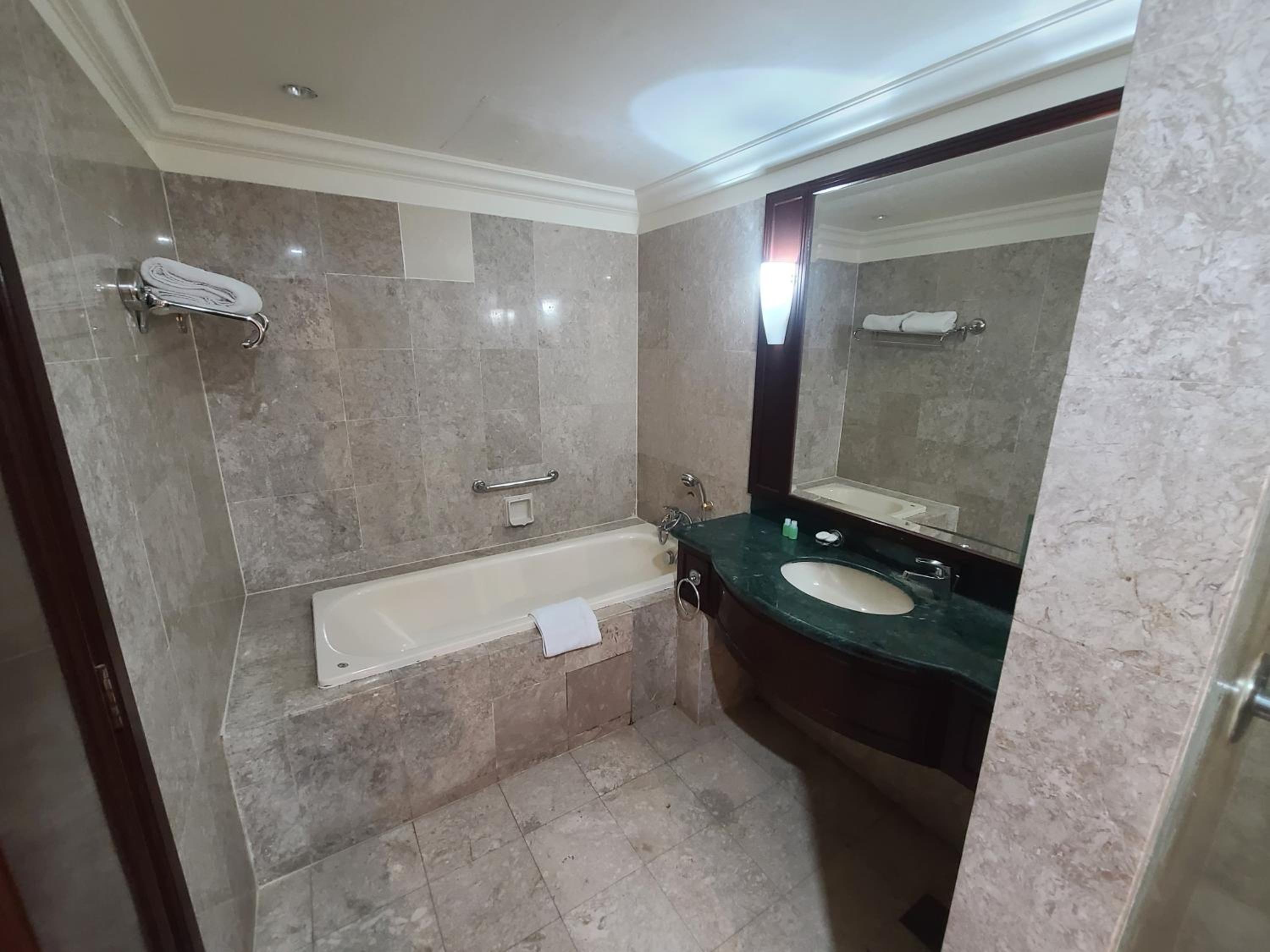 KL Time Square Hotal Sarvice Suite