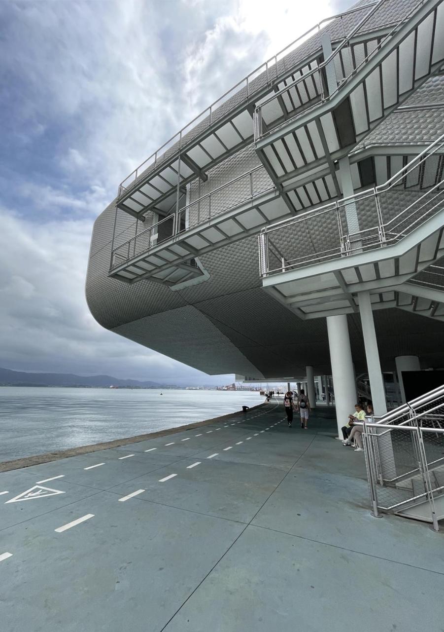 Piso con vista a la bahía en centro de Santander view 3