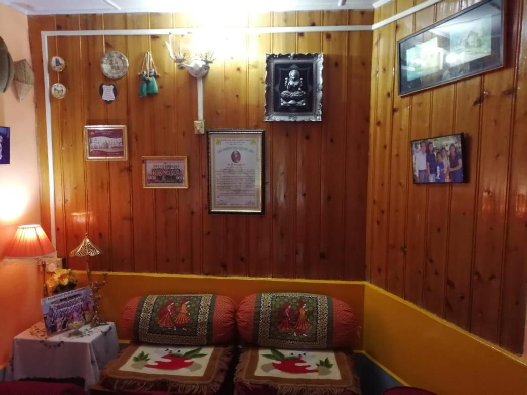 Deepa Homestay
