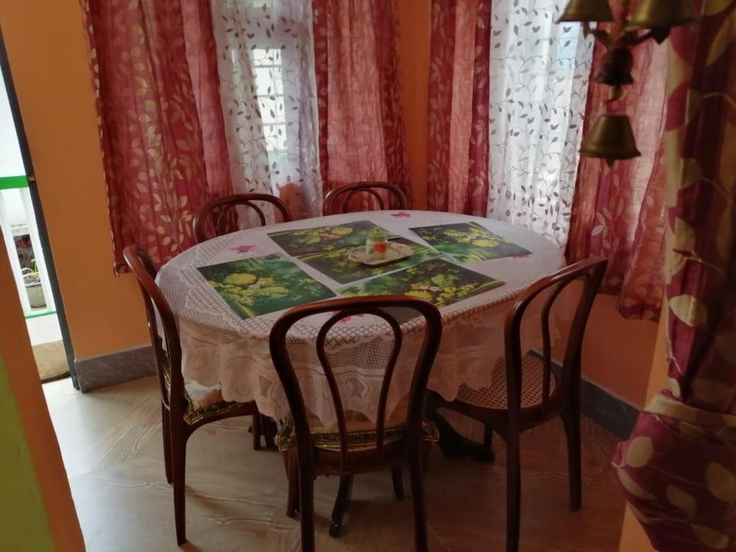 Deepa Homestay