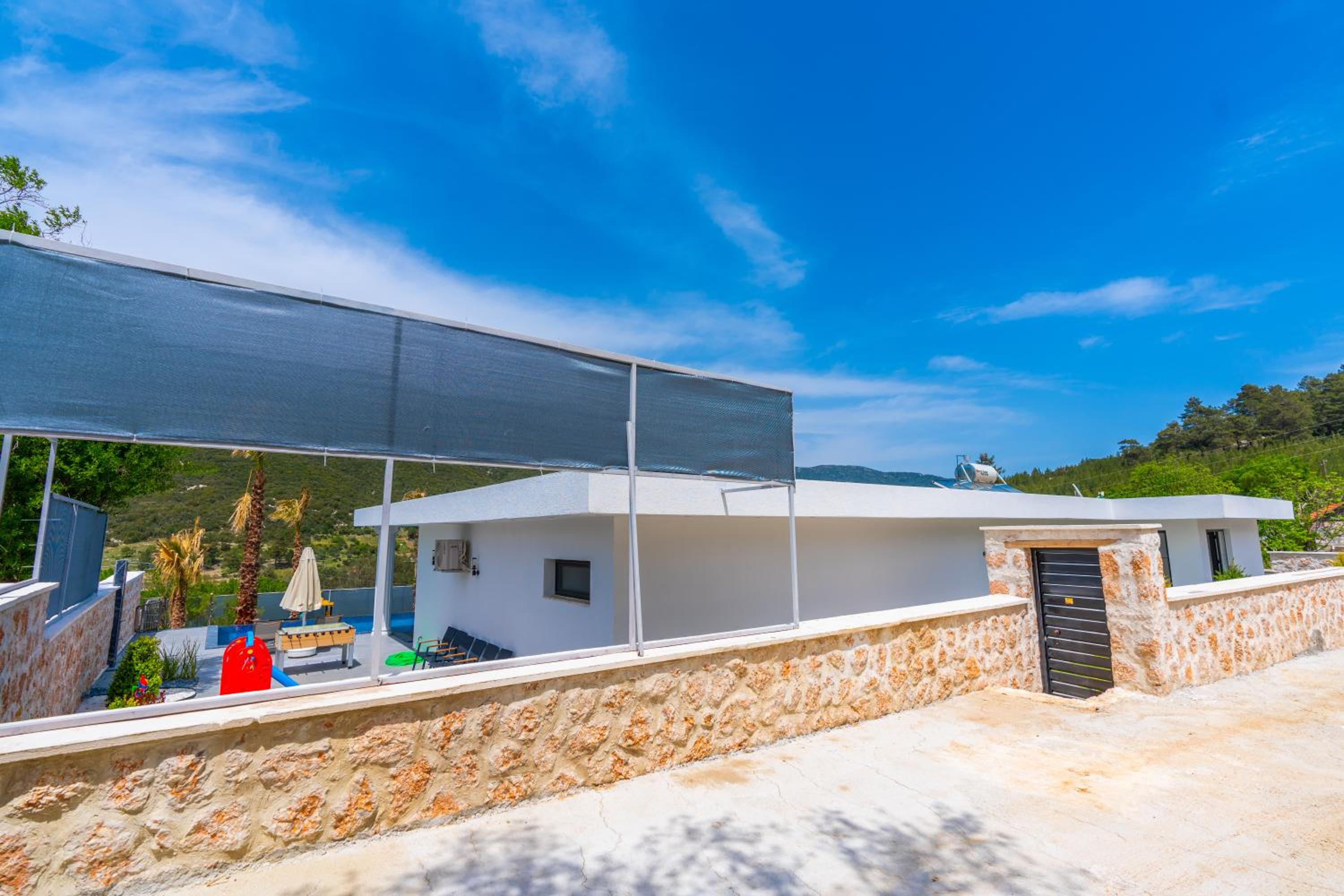 Villa Ferzan view 4