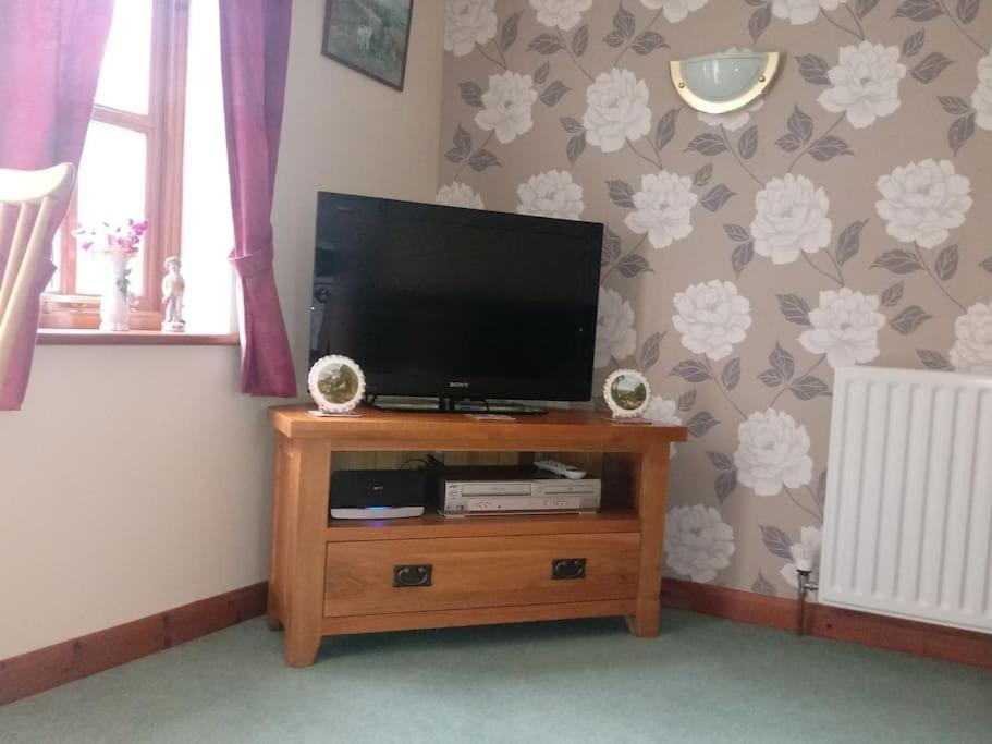 Oak Tree Cottage, Hundleby, Spilsby, Lincolnshire view 4