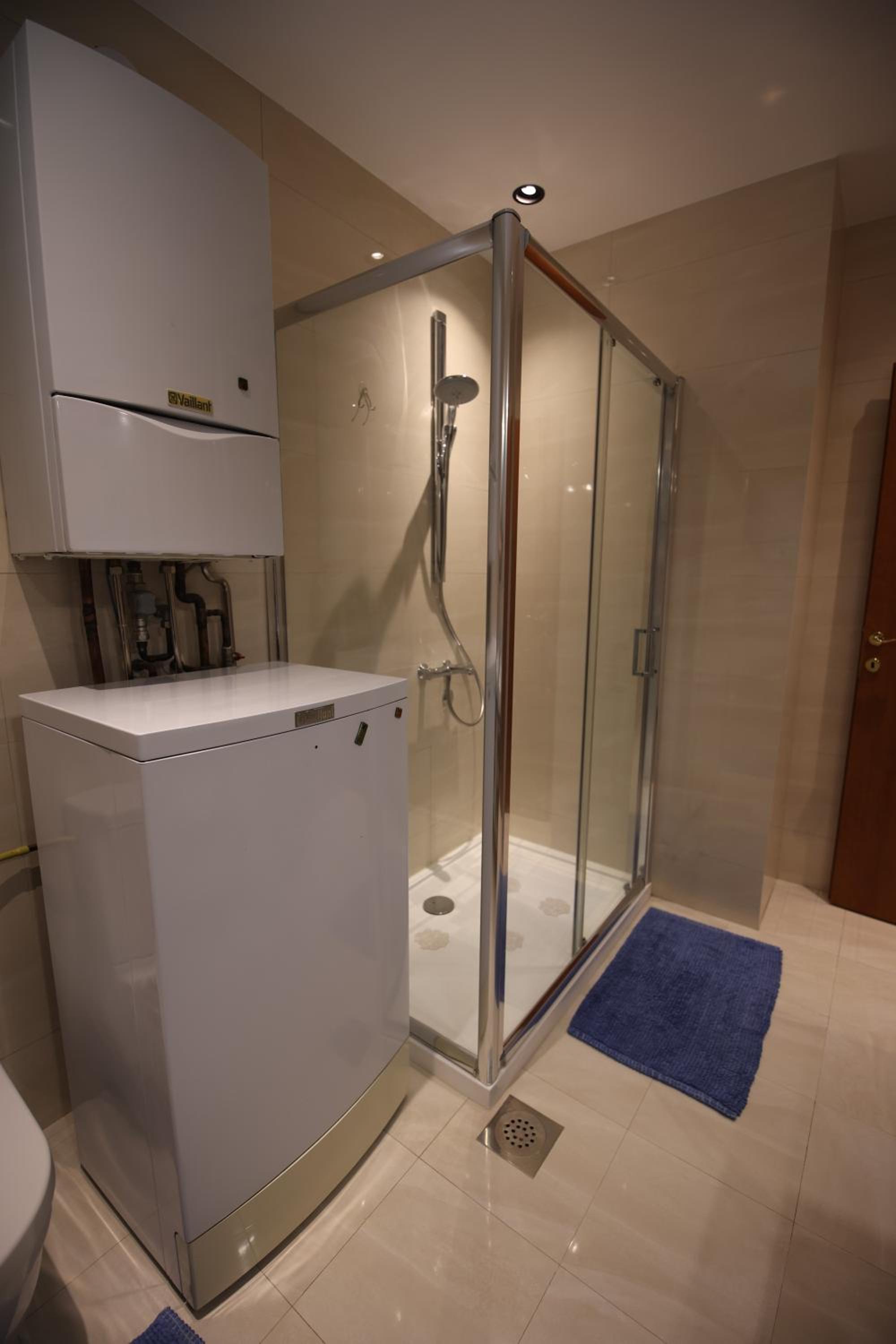 Photo 38