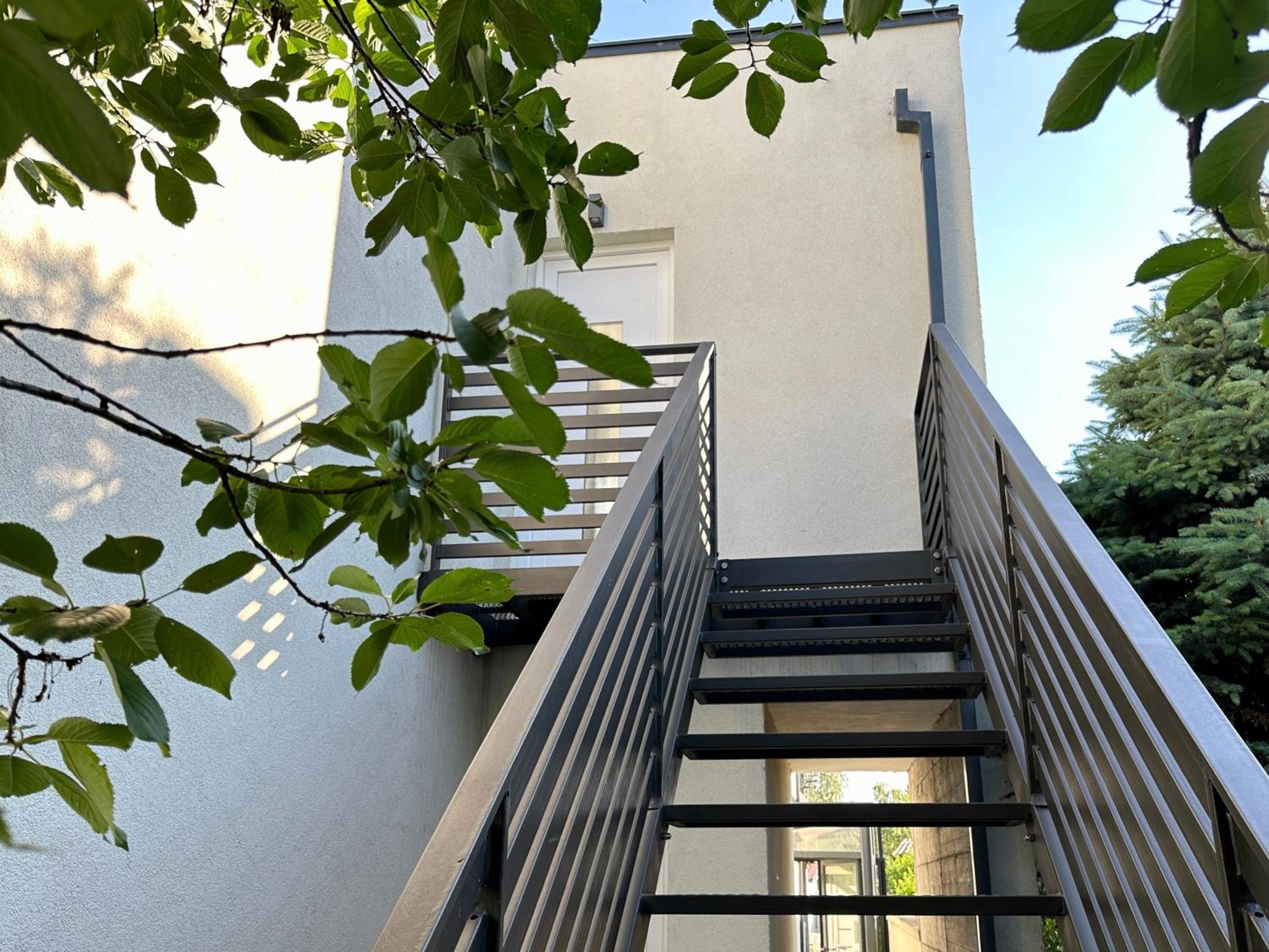 Milty Apartments