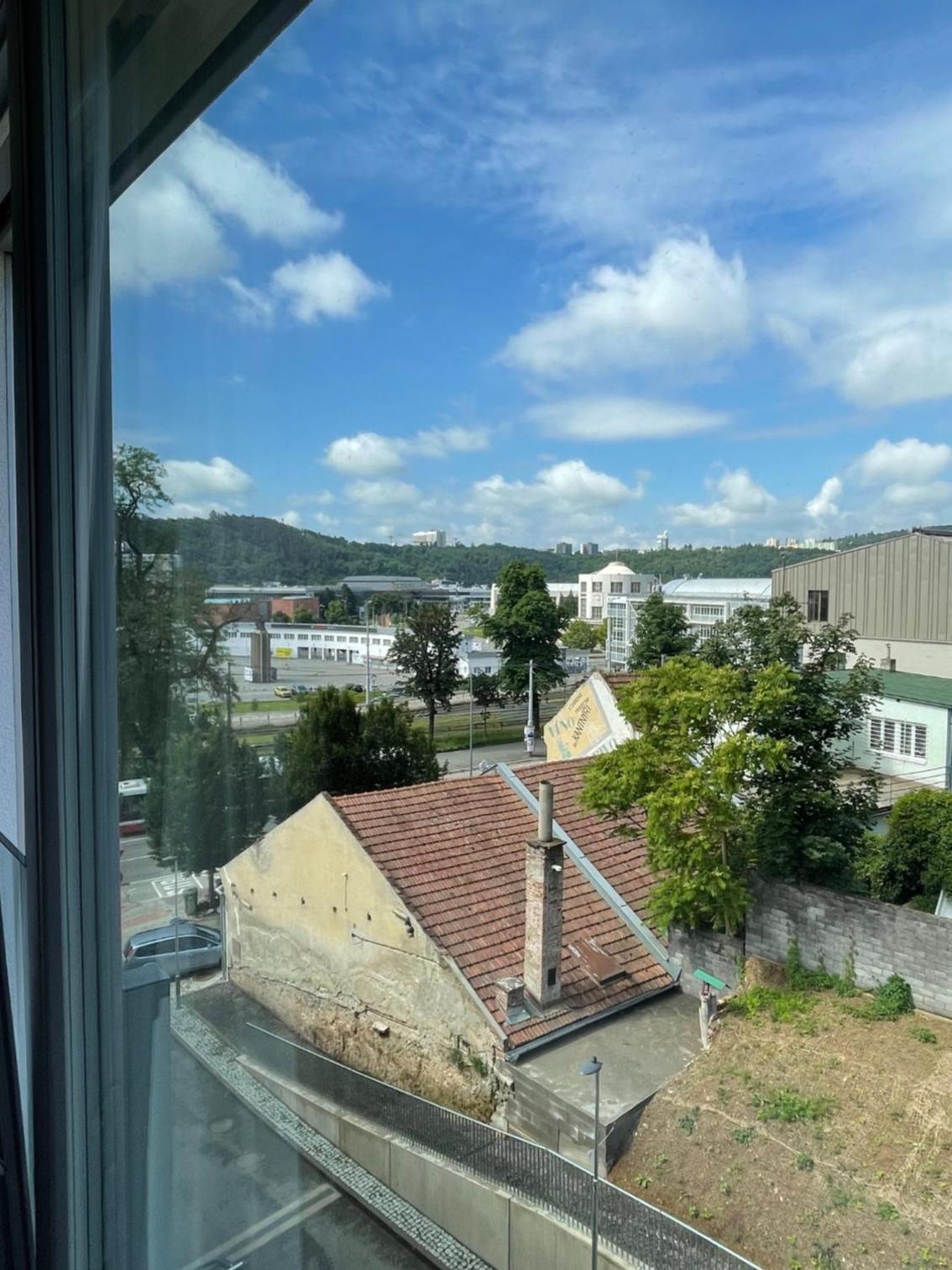 H52 Apartments