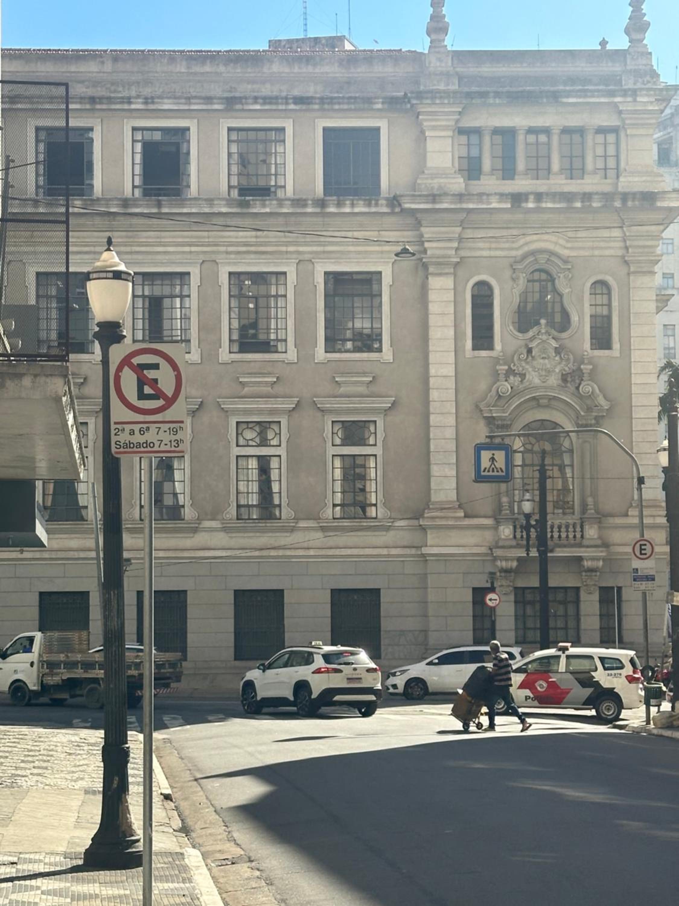 Hospedagem econômica da se