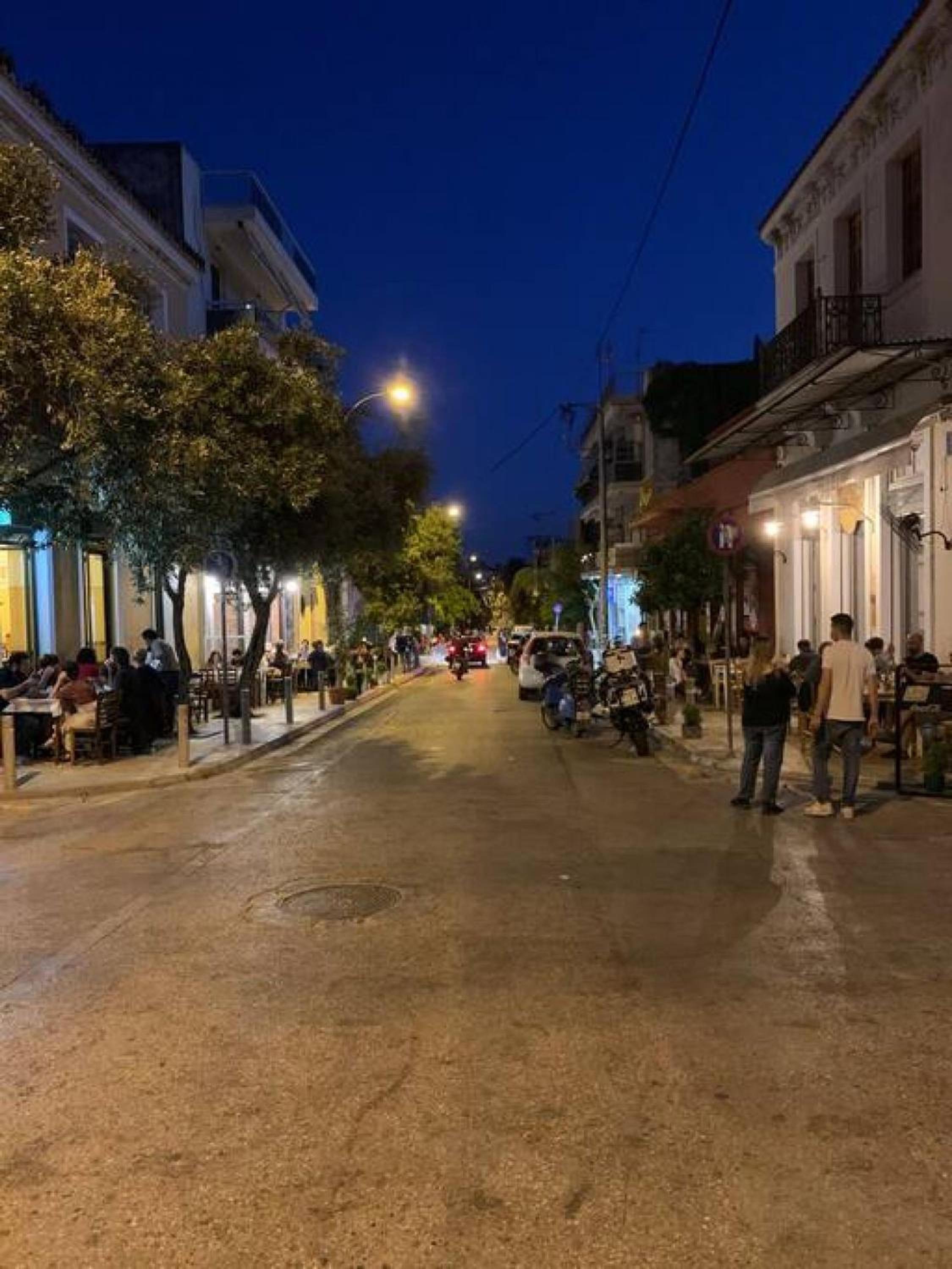 Comfortable Living in Athens 2BR Apartment