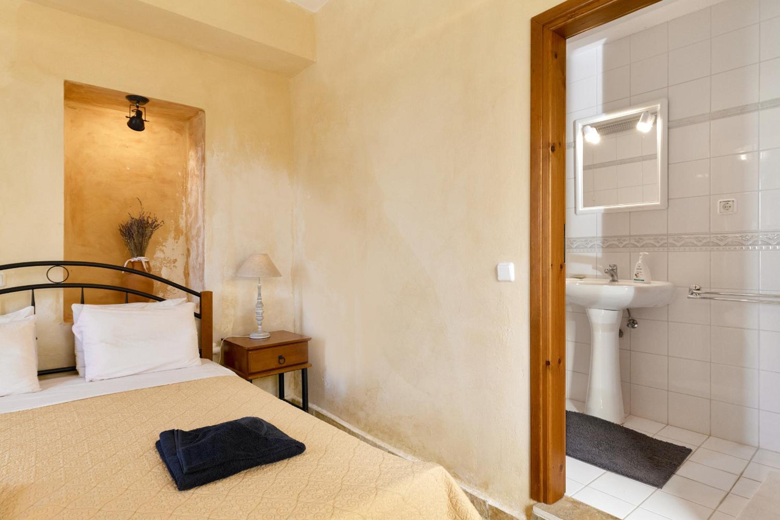 Villa Elaiona in countryside with mountain views