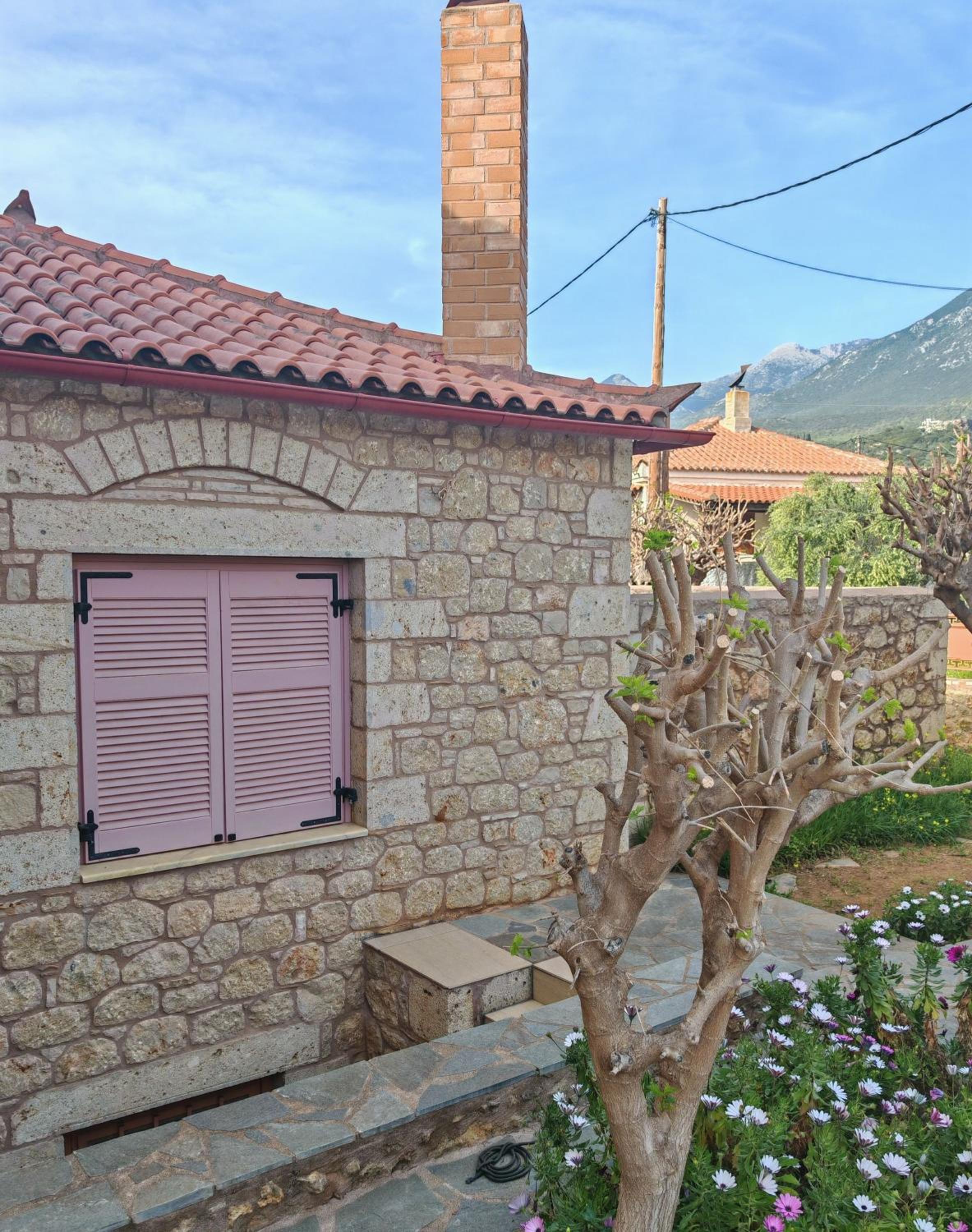 Athena's cottage Stoupa view 2