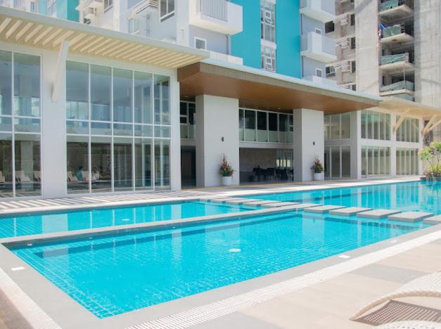 Skyline Square - Bacolod at Messavire Garden Residences view 3