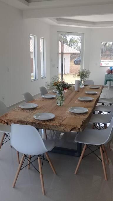 Casa na Represa de Joanópolis em Condominio