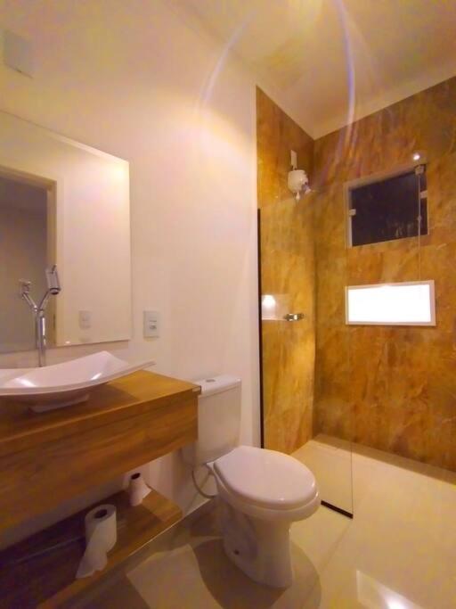 Casa na Represa de Joanópolis em Condominio