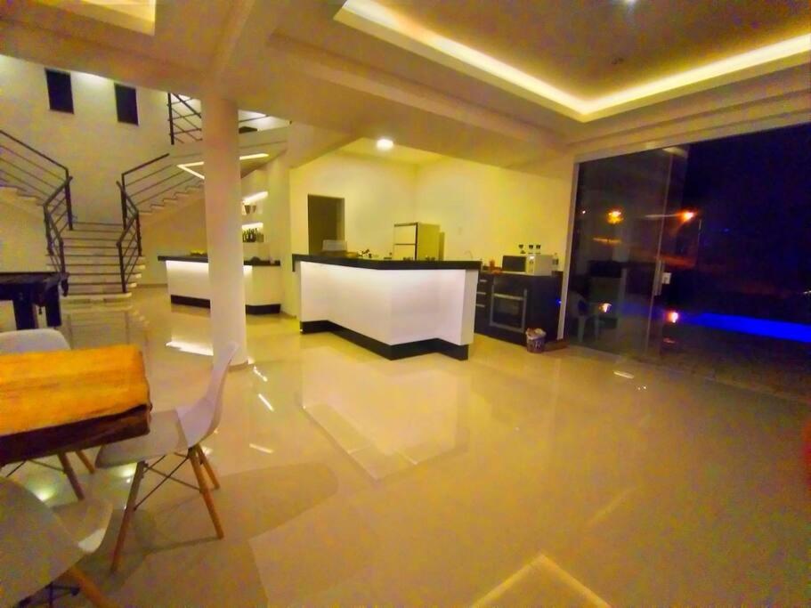 Casa na Represa de Joanópolis em Condominio
