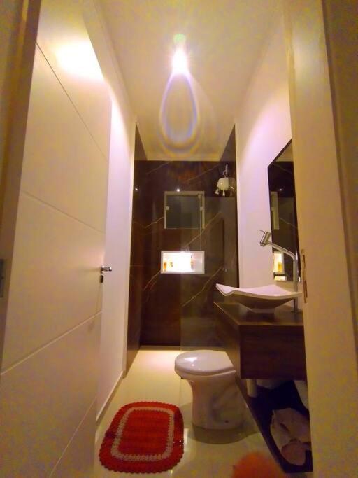 Casa na Represa de Joanópolis em Condominio